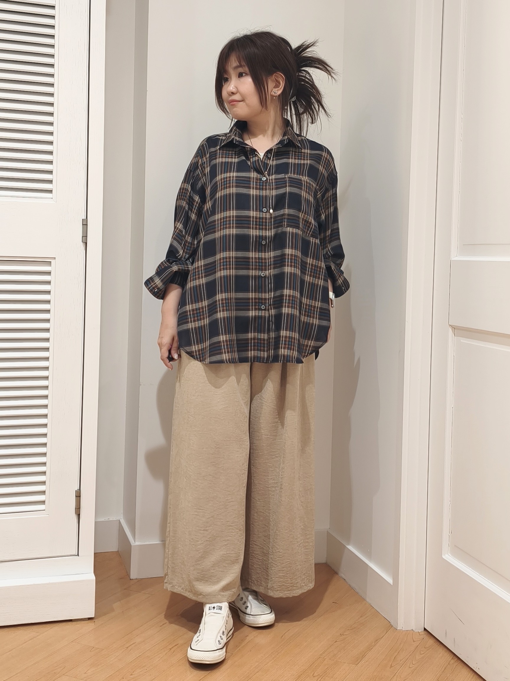 AIKOsanさんの「Dessin｜【セットアップ可】シアーチェック オーバーシャツ」を使ったコーディネート