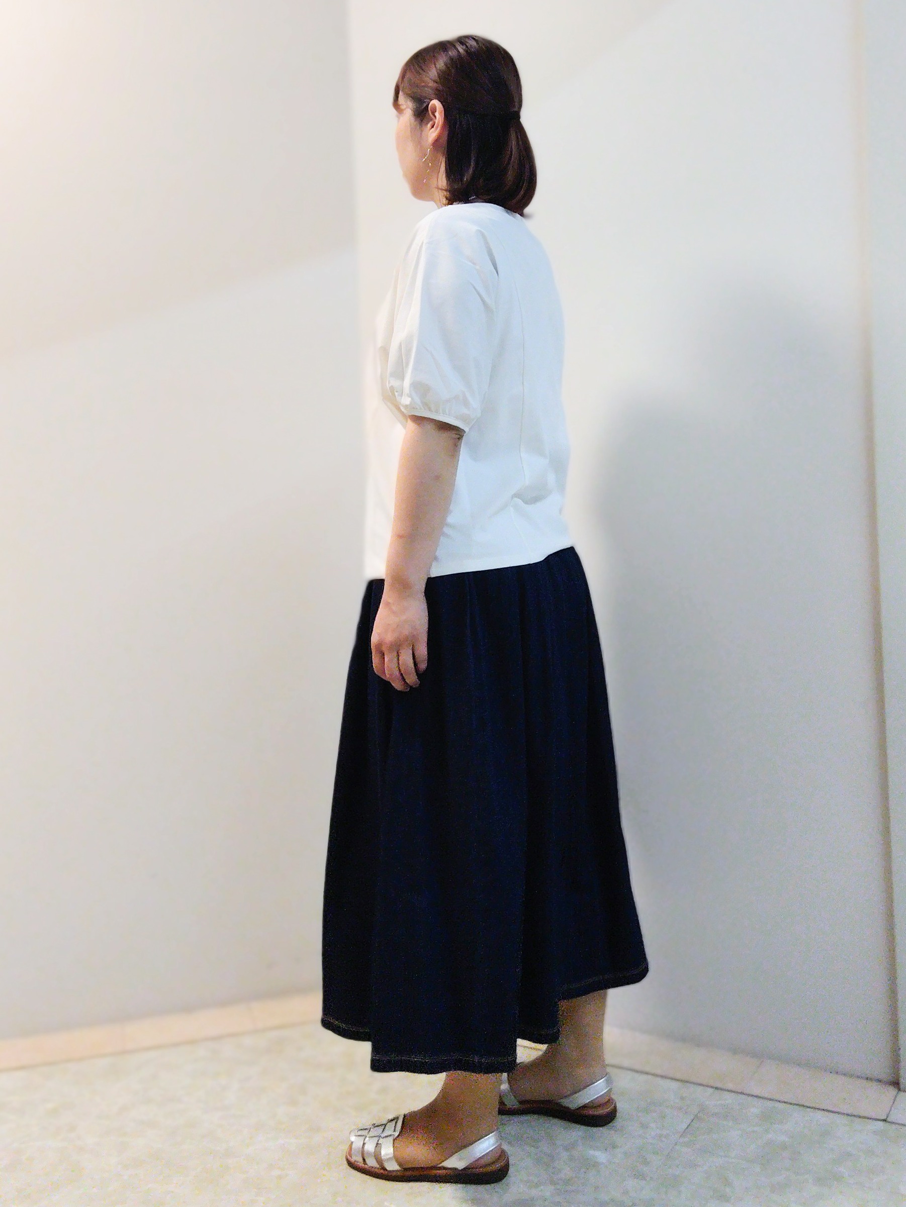 エリさんの「Reflect｜【UVカット／接触冷感／吸水速乾】ギャザースリーブカットソー」を使ったコーディネート
