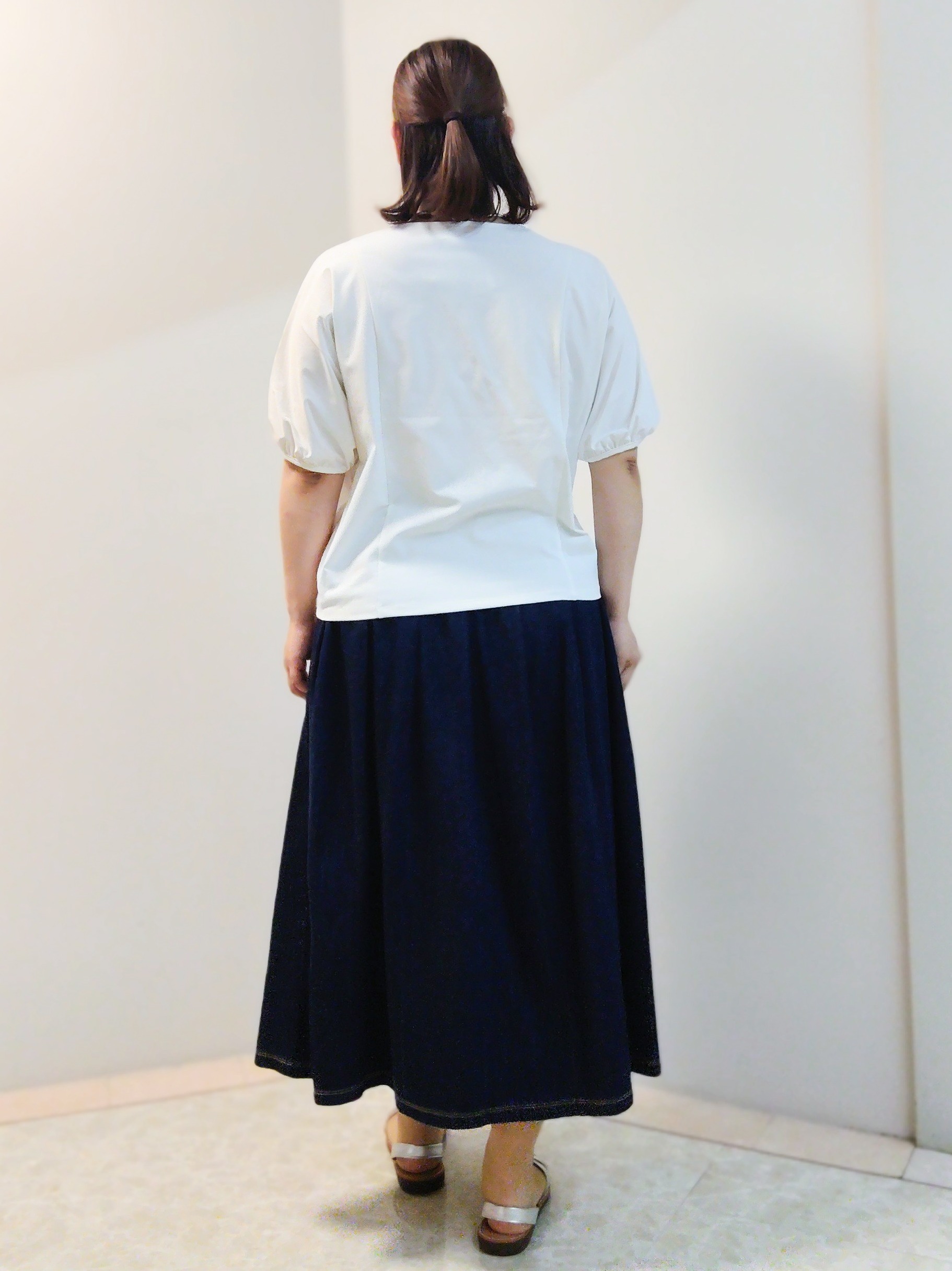 エリさんの「Reflect｜【UVカット／接触冷感／吸水速乾】ギャザースリーブカットソー」を使ったコーディネート