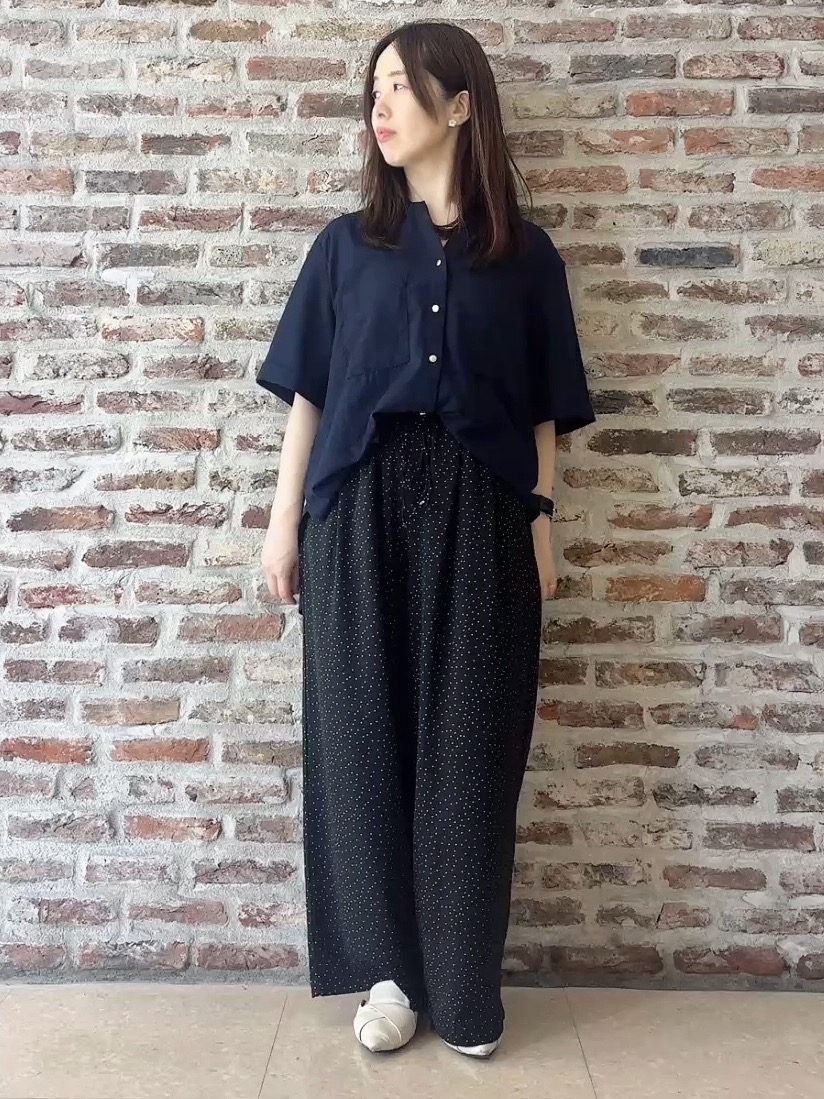 tokiさんの「THE SHOP TK｜【M-XL/秋始めにちょうどいい】細見え5分袖Wポケットシャツ」を使ったコーディネート