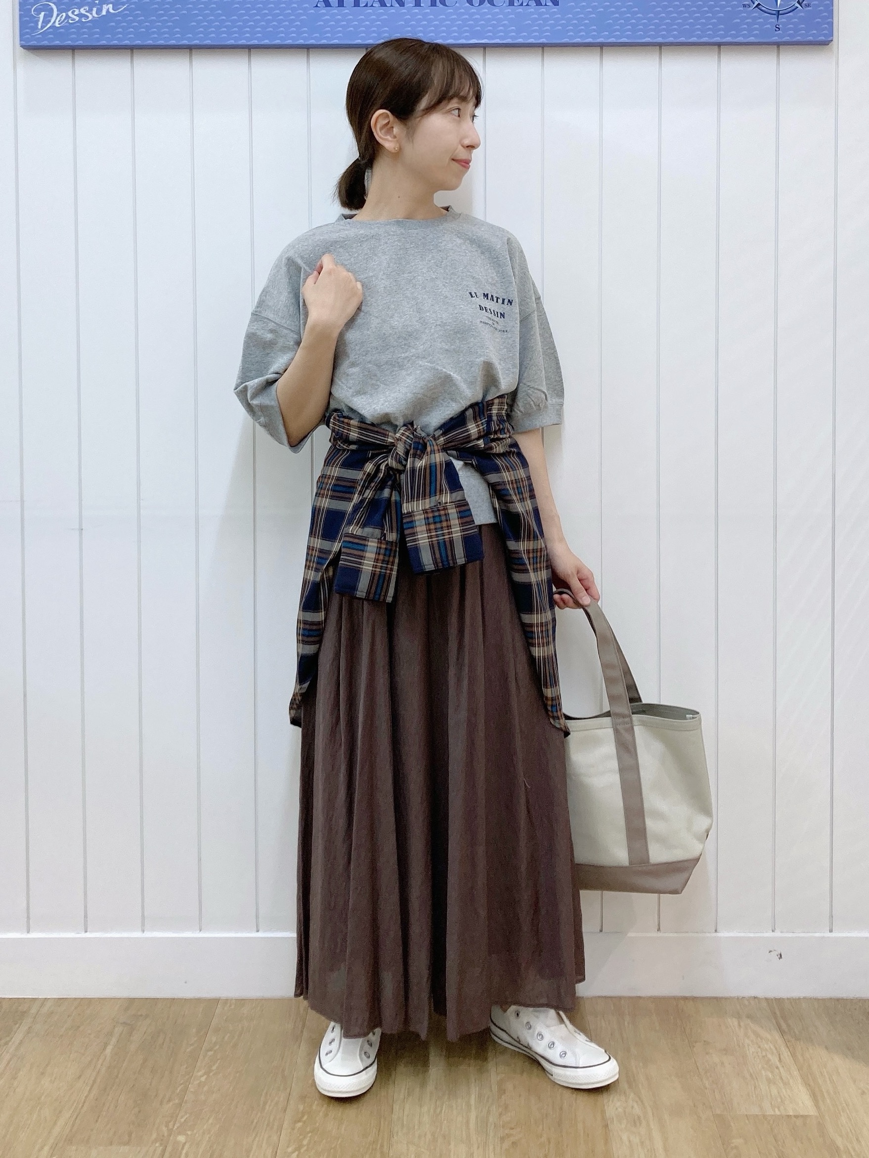 yoshiさんの「Dessin｜ハーフスリーブロゴプルオーバー」を使ったコーディネート