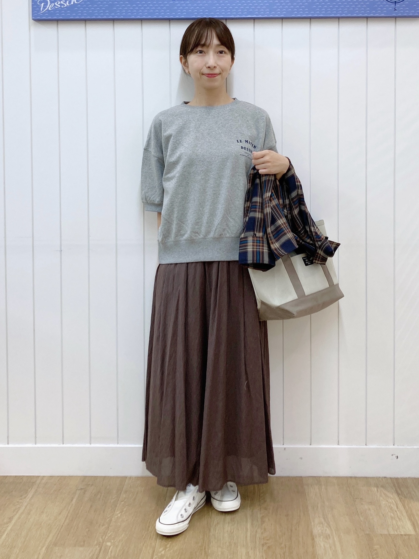 yoshiさんの「Dessin｜ハーフスリーブロゴプルオーバー」を使ったコーディネート