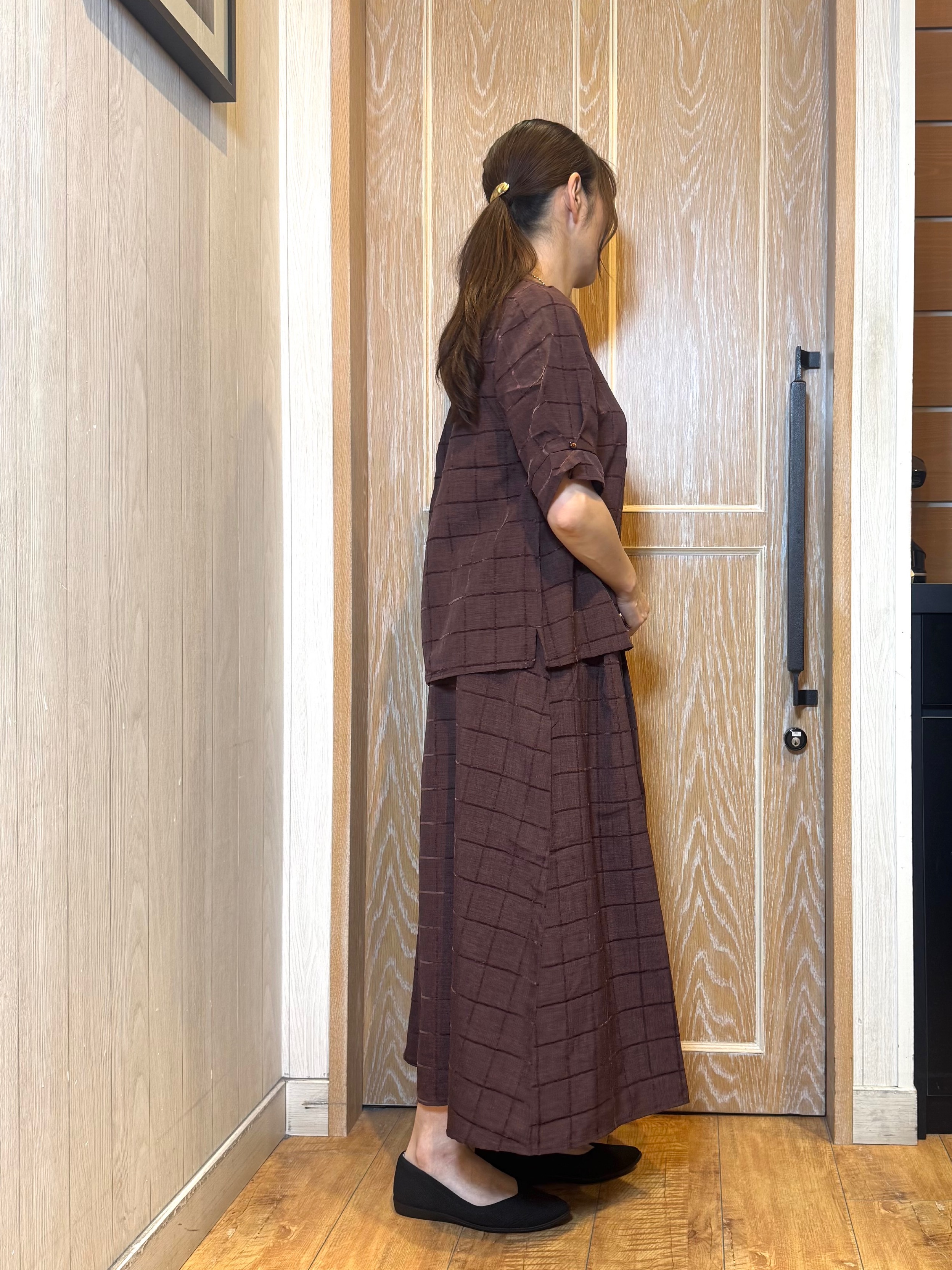 KAORIさんの「SHOO･LA･RUE｜【セットアップ可/S-LL】1枚で秋気分 モールチェックタックスリーブ ブラウス」を使ったコーディネート