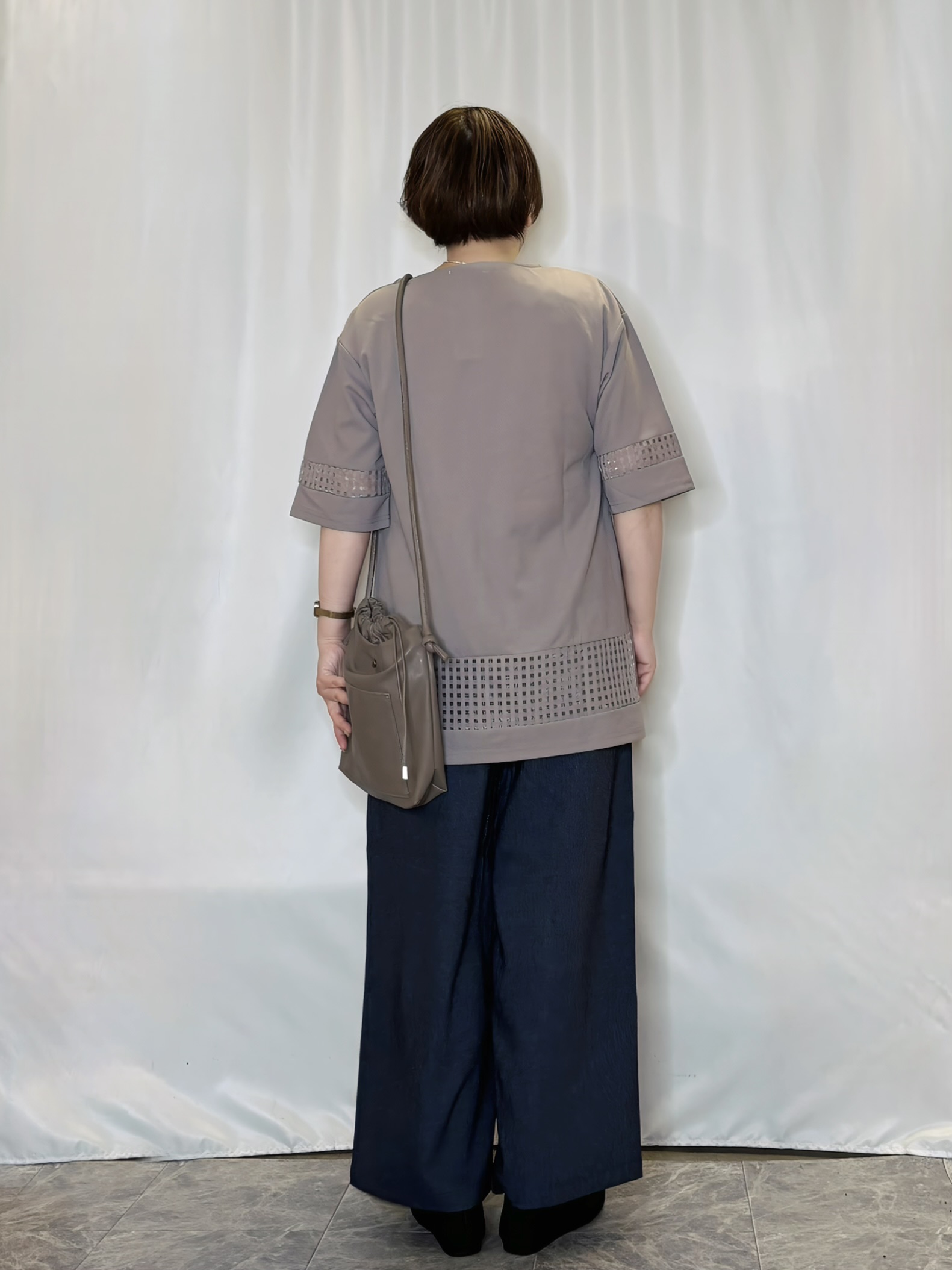 たみさんの「SHOO･LA･RUE｜【S-LL/洗濯機可】上品に体型カバー 大人のチェックチュニック」を使ったコーディネート