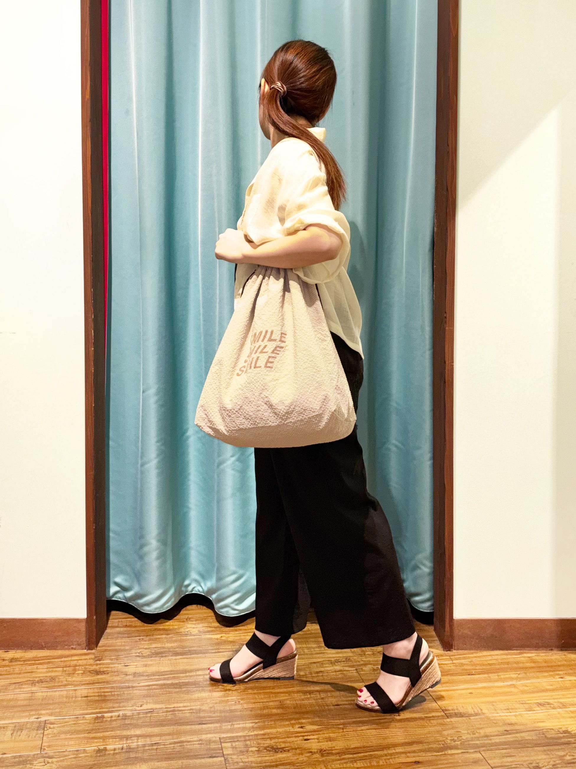 tukiさんの「SHOO･LA･RUE｜【S-LL/5分袖/洗濯機可】程よい透け感 ポケット付きシャツ」を使ったコーディネート