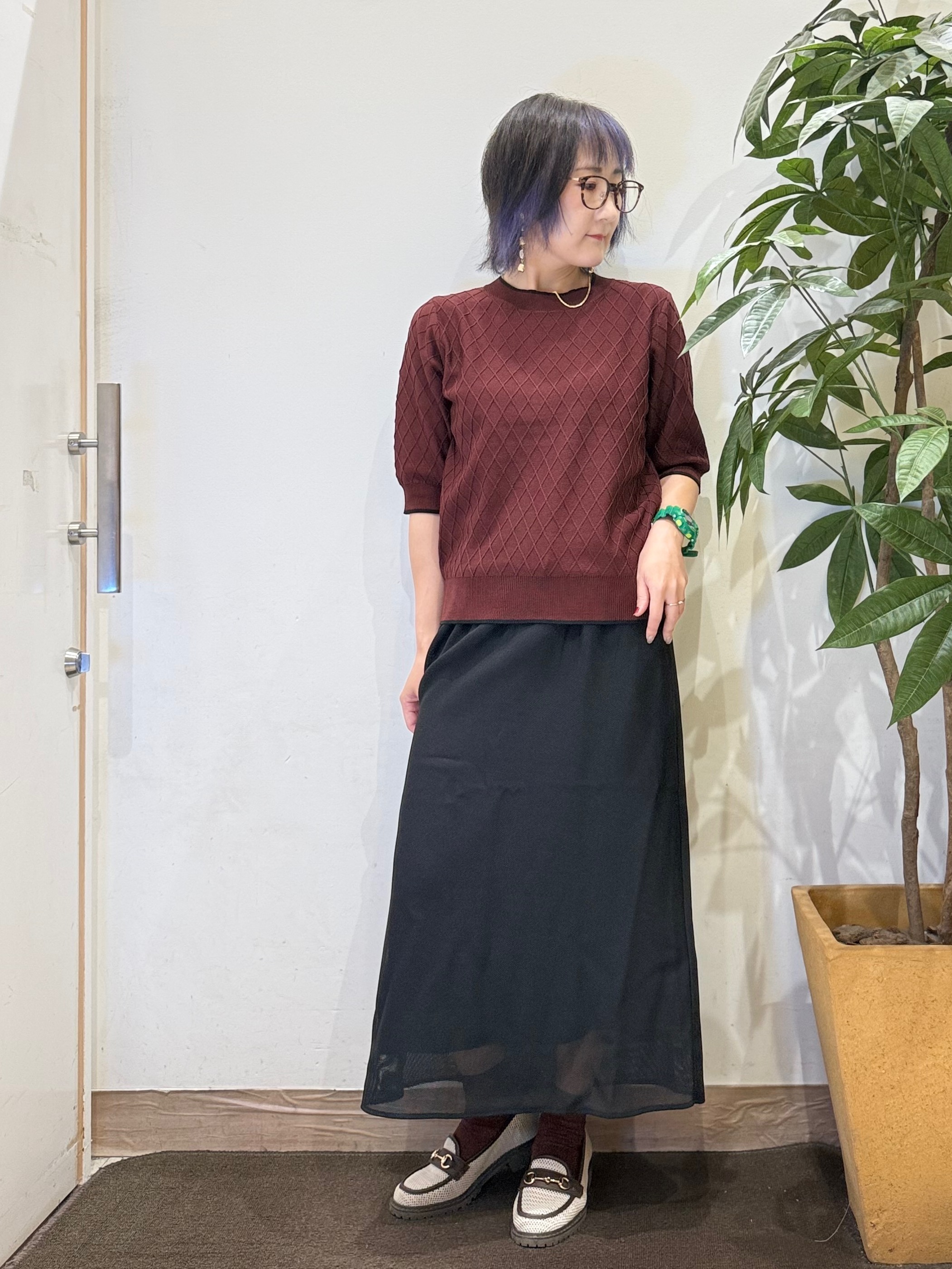 misakiさんの「SHOO･LA･RUE｜【毛玉になりにくい/S-LL/洗濯機可】ダイヤ柄が上品 二の腕隠せる5分袖ニット」を使ったコーディネート