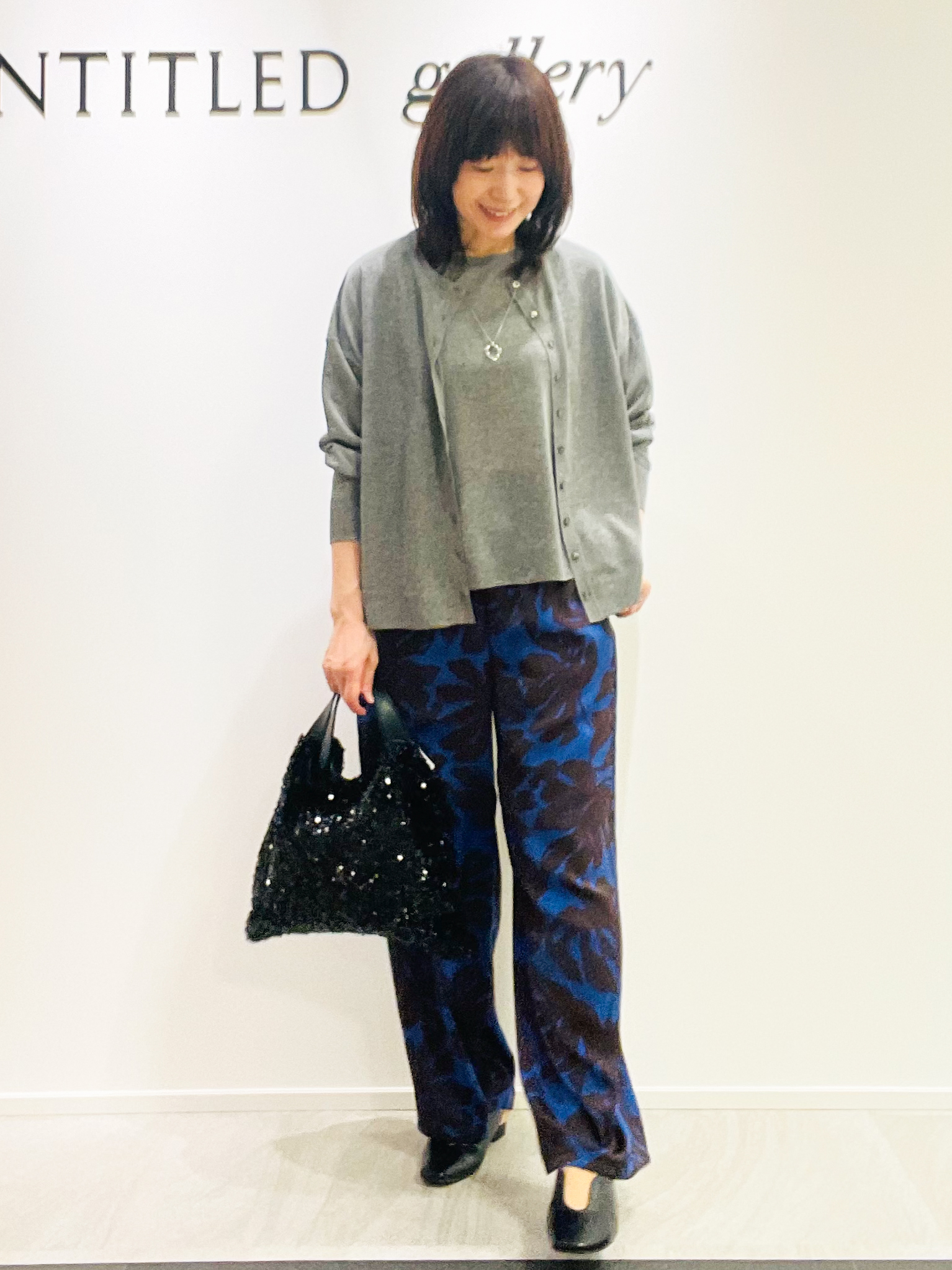 めいさんの「UNTITLED｜【アンサンブル可/秋羽織り/シアー】前後2WAYカーディガン」を使ったコーディネート