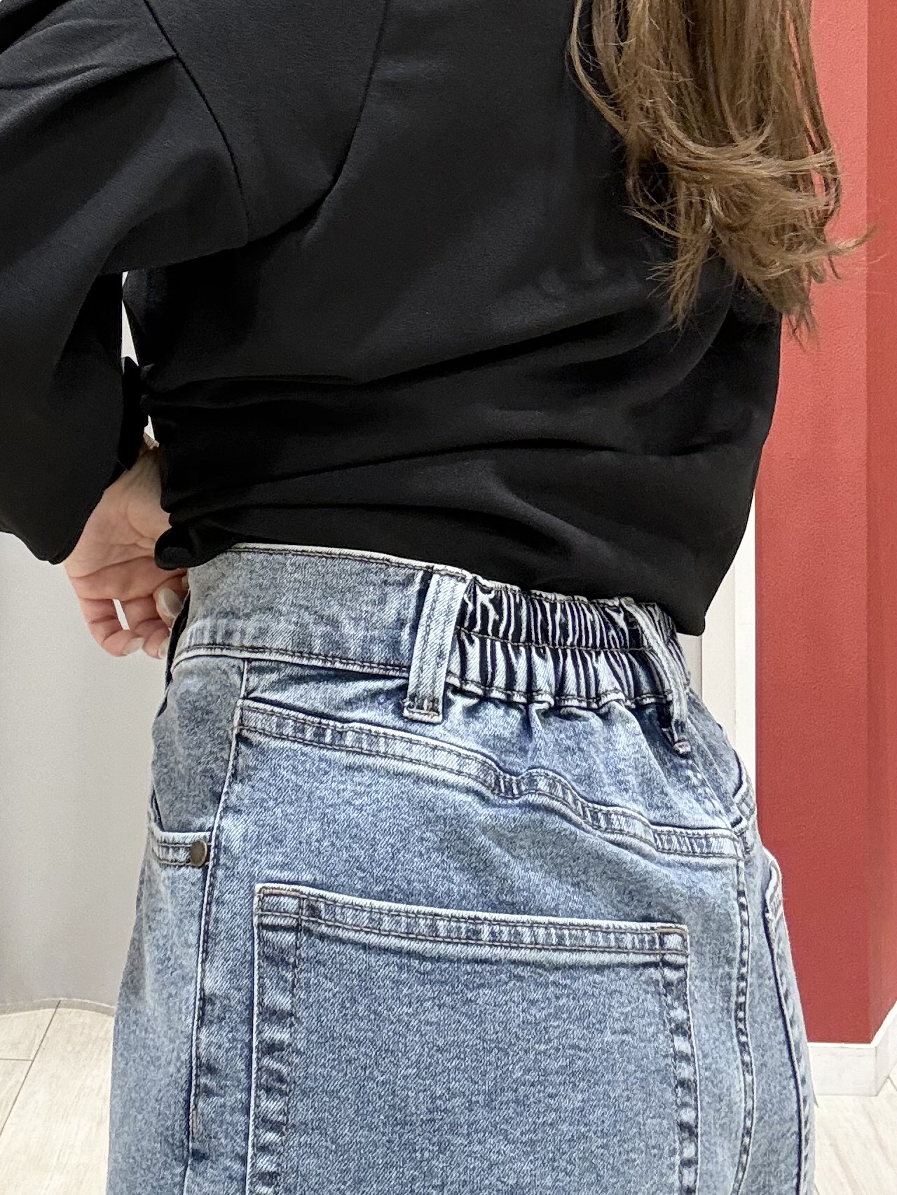 shioさんの「SHOO･LA･RUE｜【着丈選べる/2点セット/S-LL/洗濯機可】ネックレス付き 着心地さらり7分袖ブラウス」を使ったコーディネート