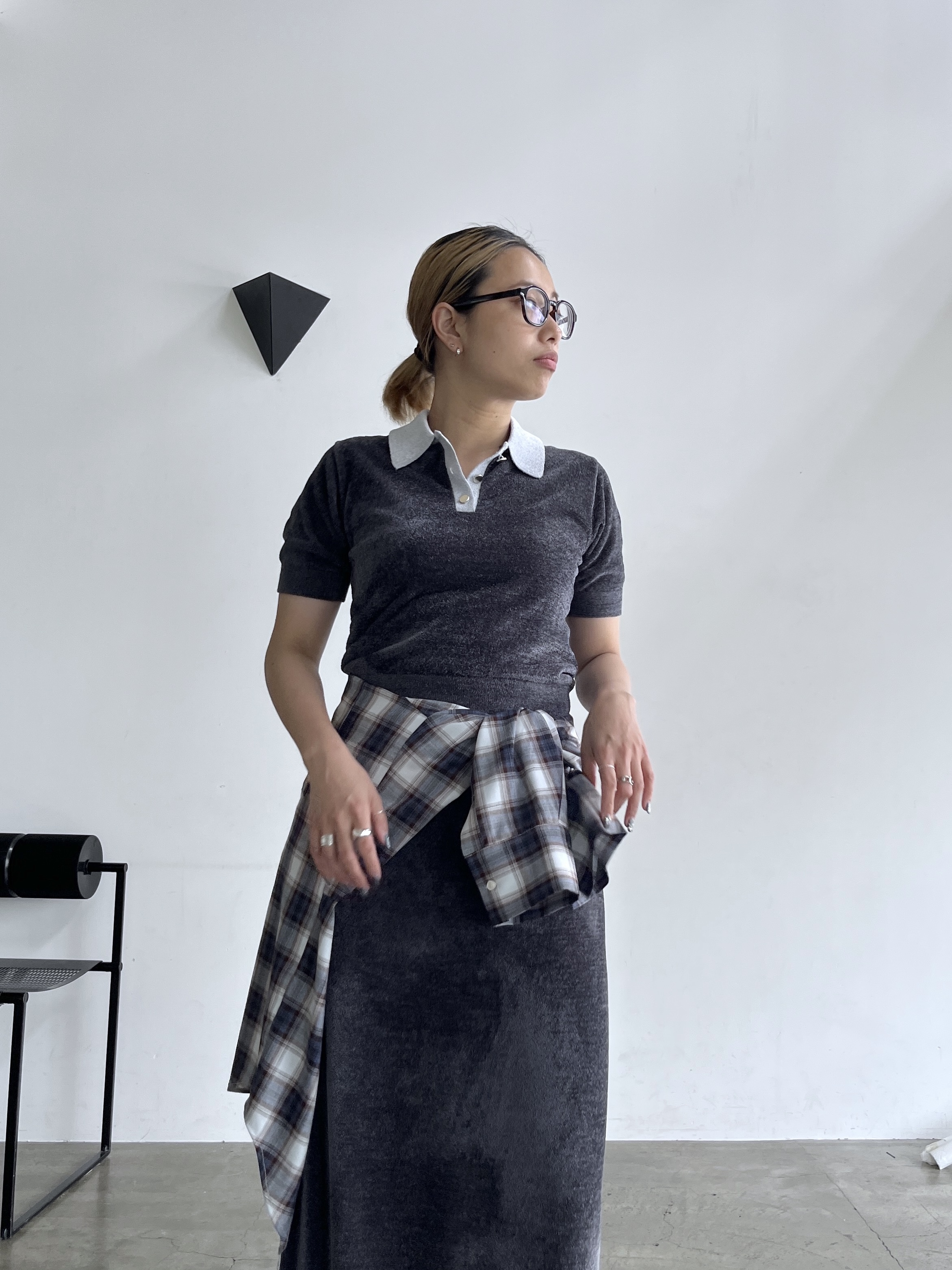Harukaさんの「INDIVI｜バイカラーモールポロニット」を使ったコーディネート