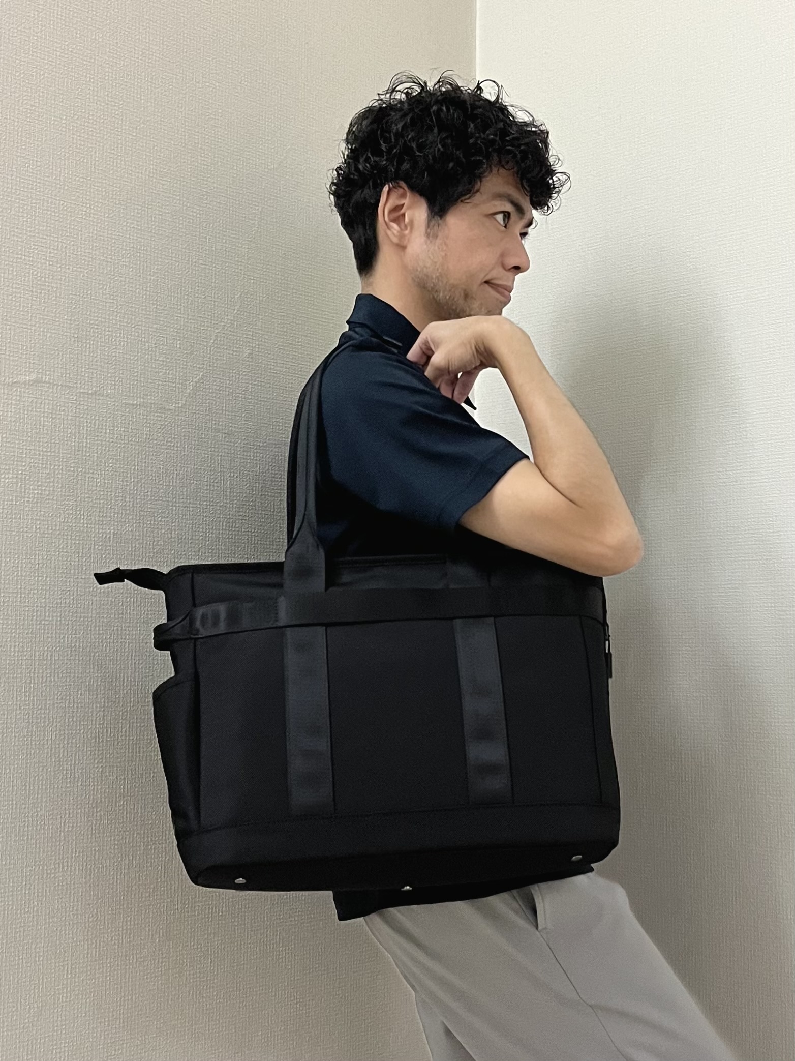 URAさんの「TAKEO KIKUCHI｜【接触冷感】アイスクリアコットン ワンポイント ポロシャツ」を使ったコーディネート