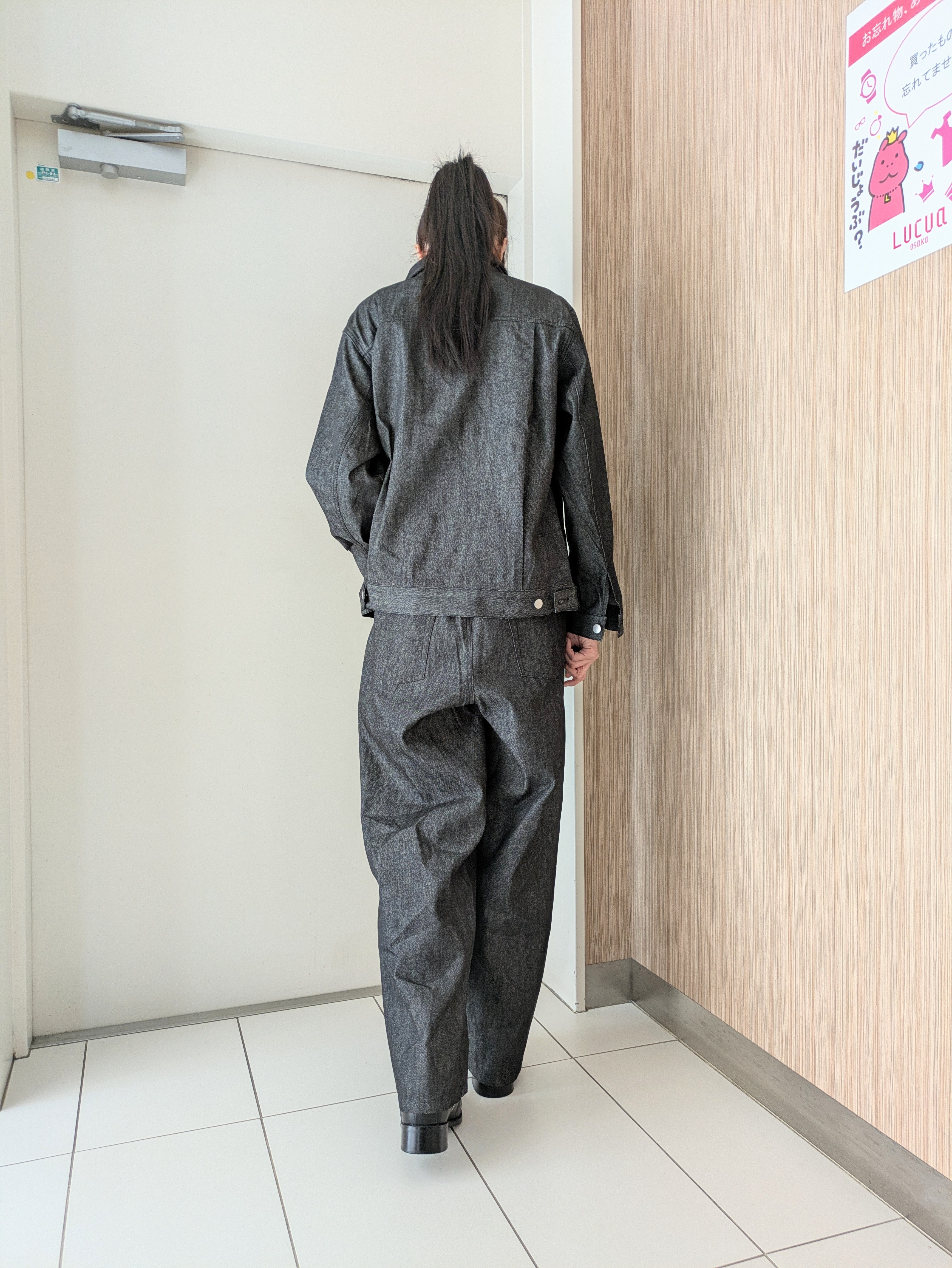 Chiichanさんの「tk.TAKEO KIKUCHI｜【色褪せしにくいデニム/セットアップ対応可】Comfy Fadeless Denim Seriesデ」を使ったコーディネート
