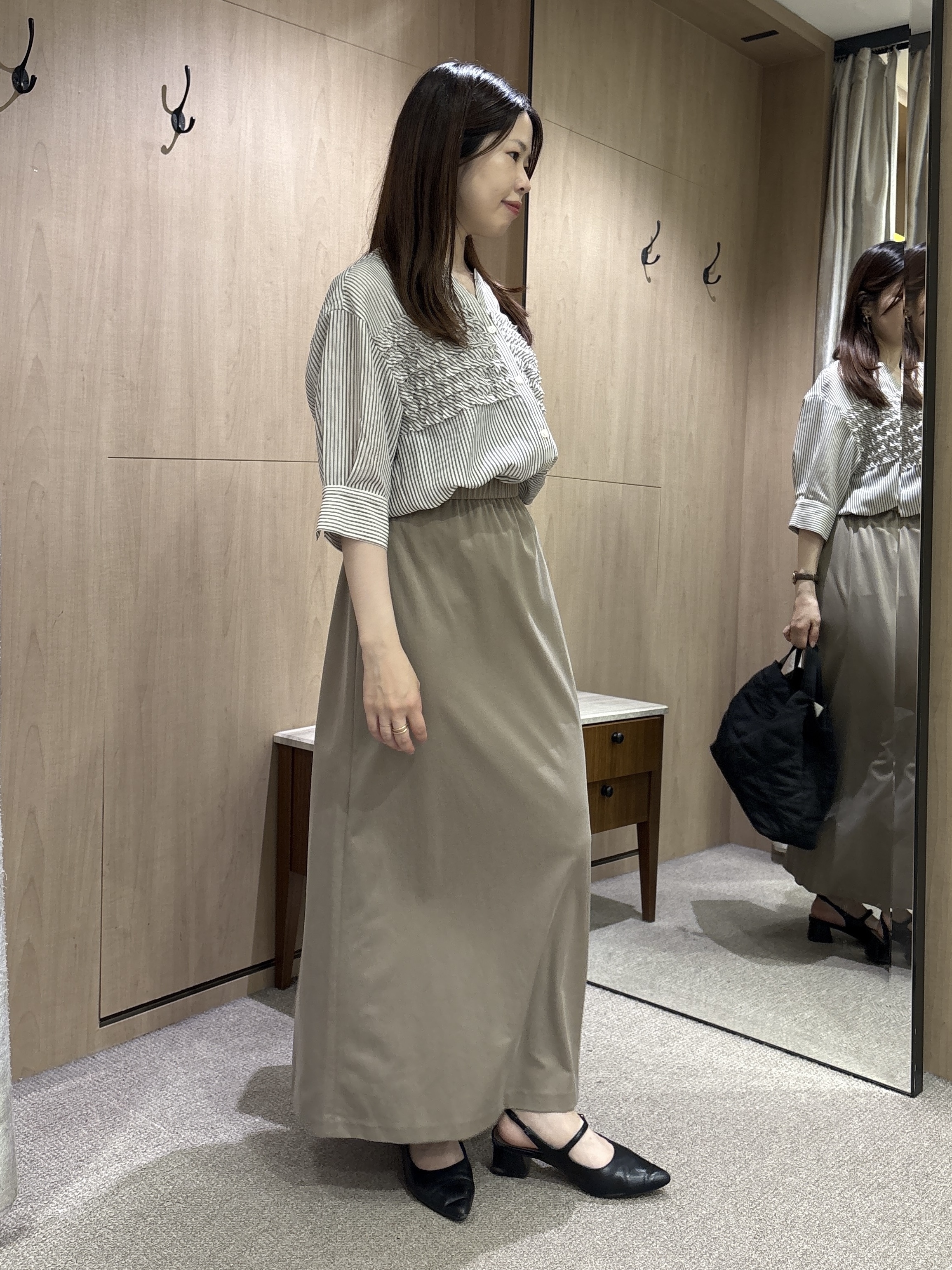 asamiさんの「UNTITLED｜【秋めきリラクシー/セットアップ可】ヴィンテージライク ロングスカート」を使ったコーディネート