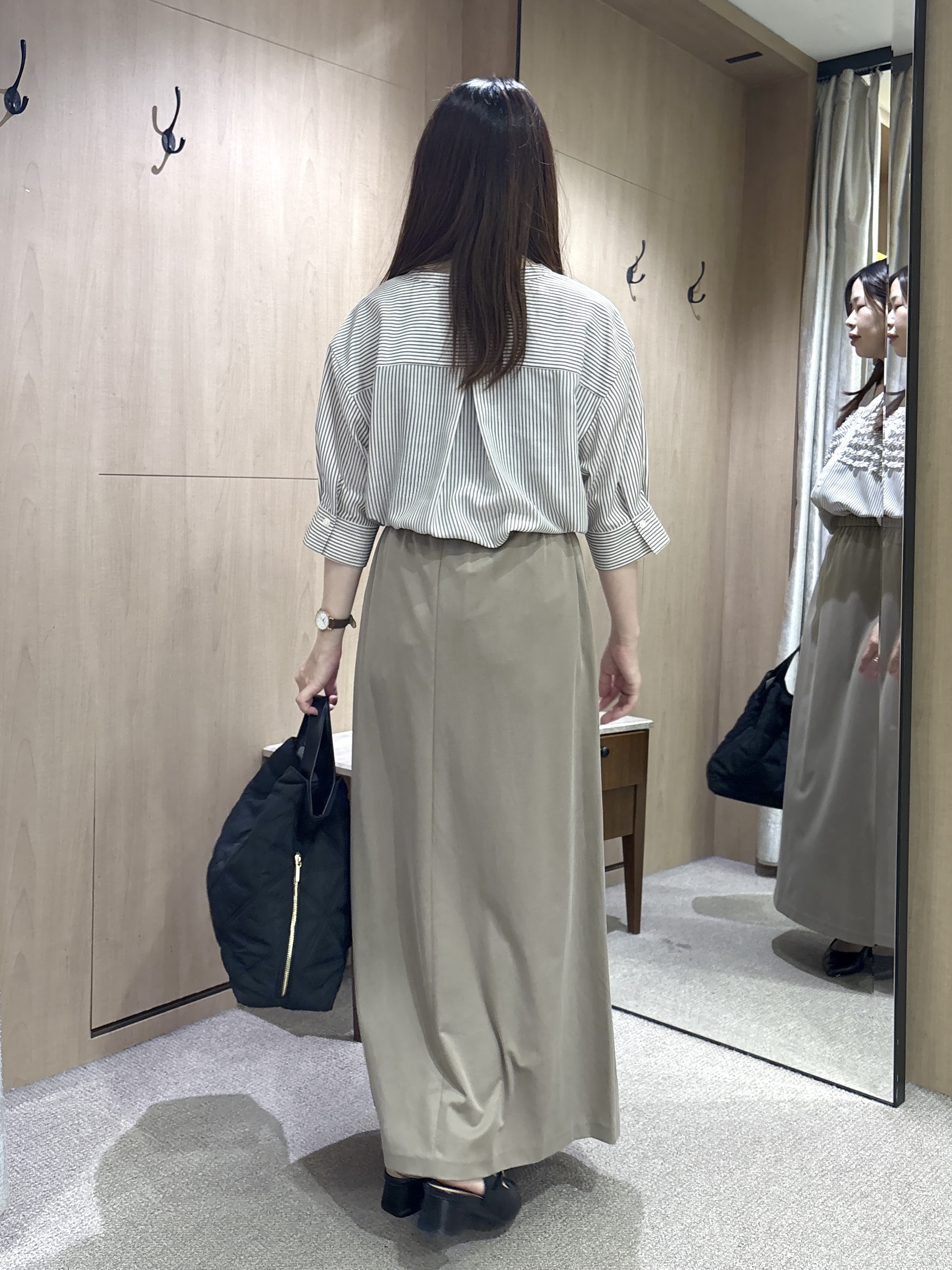 asamiさんの「UNTITLED｜【秋めきリラクシー/セットアップ可】ヴィンテージライク ロングスカート」を使ったコーディネート