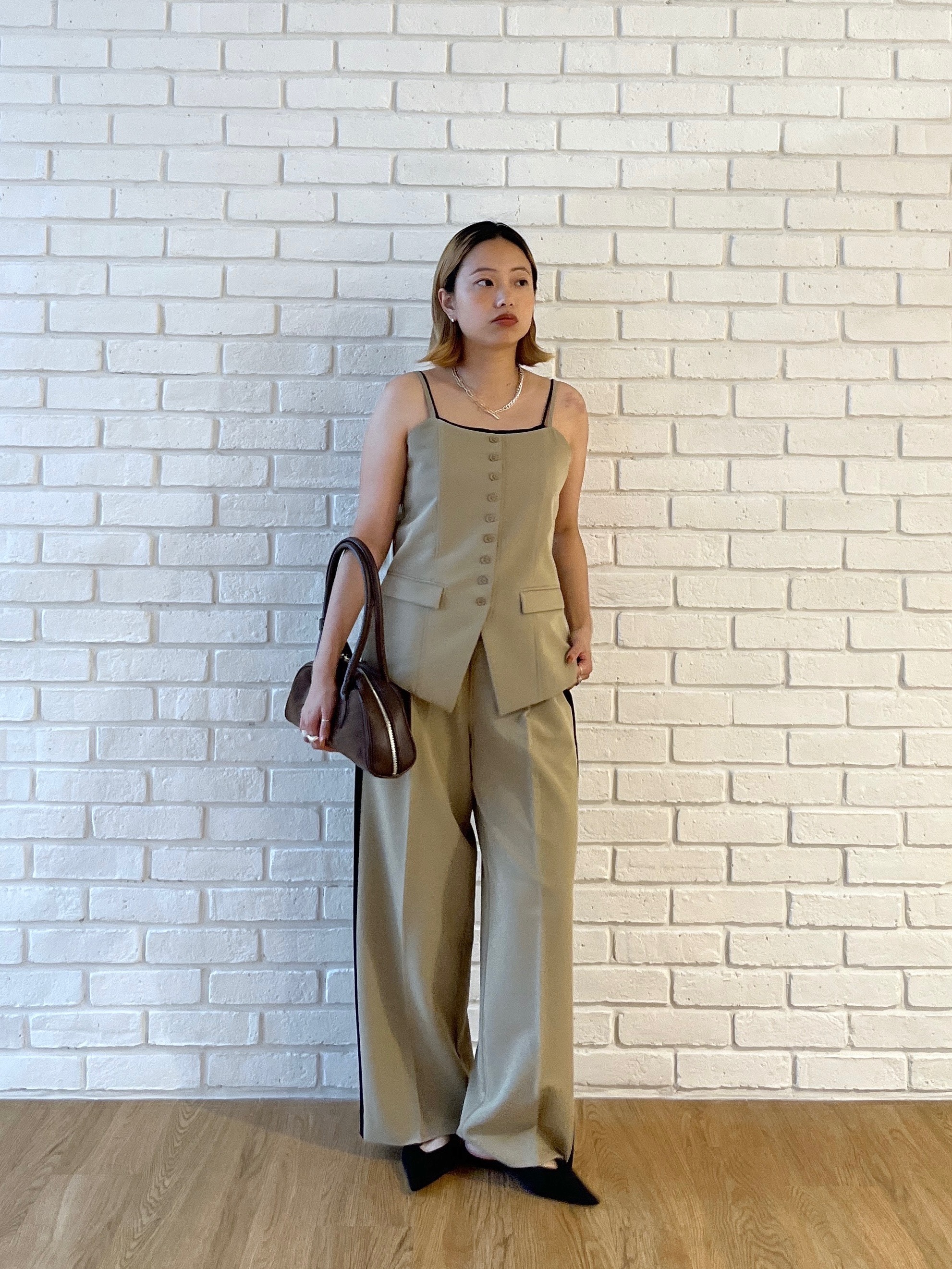 Harukaさんの「INDIVI｜Comfy Set Up｜キャミジレ【セットアップ対応／通勤／カセット服】」を使ったコーディネート