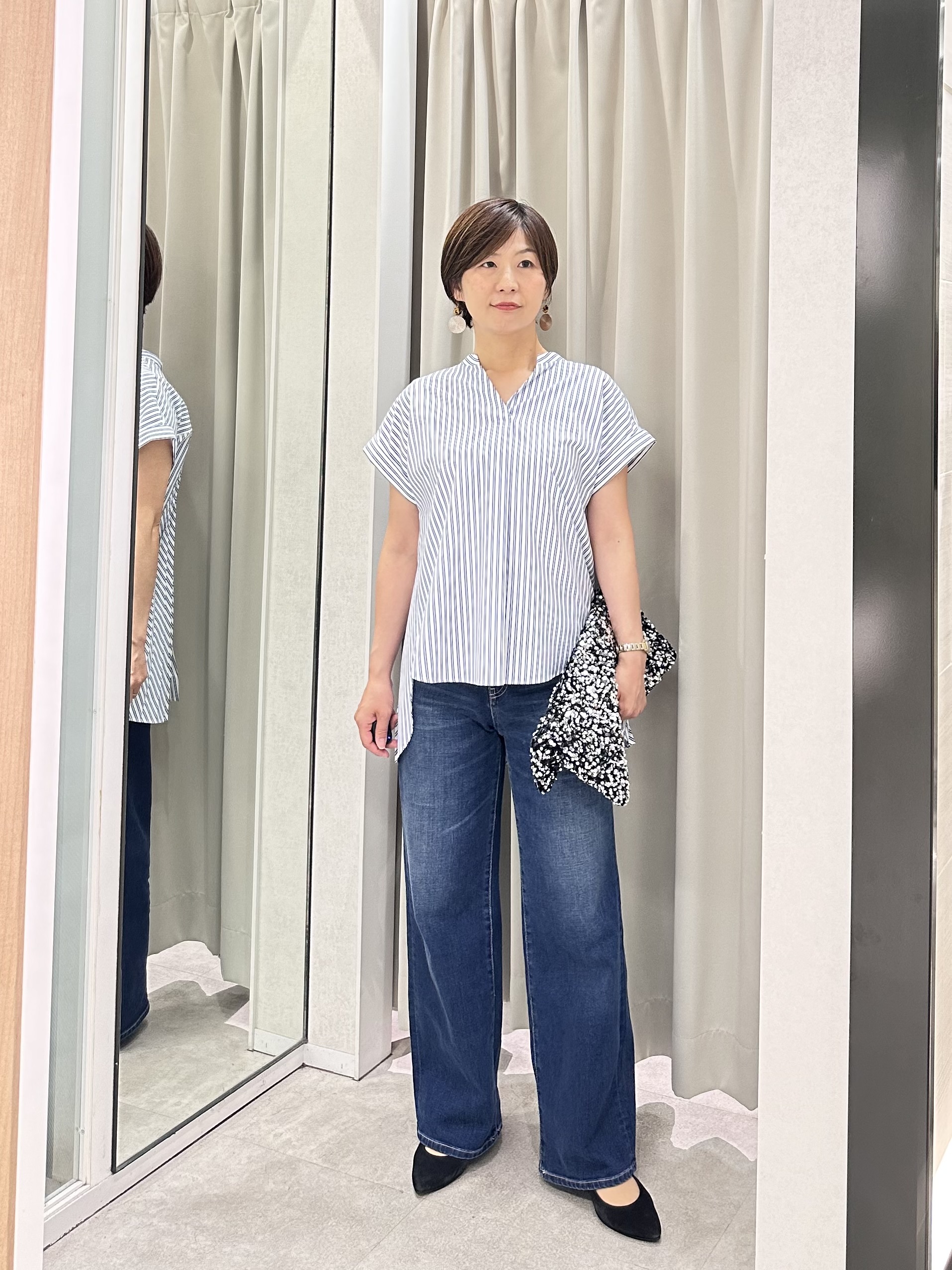 みなこさんの「UNTITLED｜【吸水速乾/接触冷感】バックプリーツデザインブラウス」を使ったコーディネート