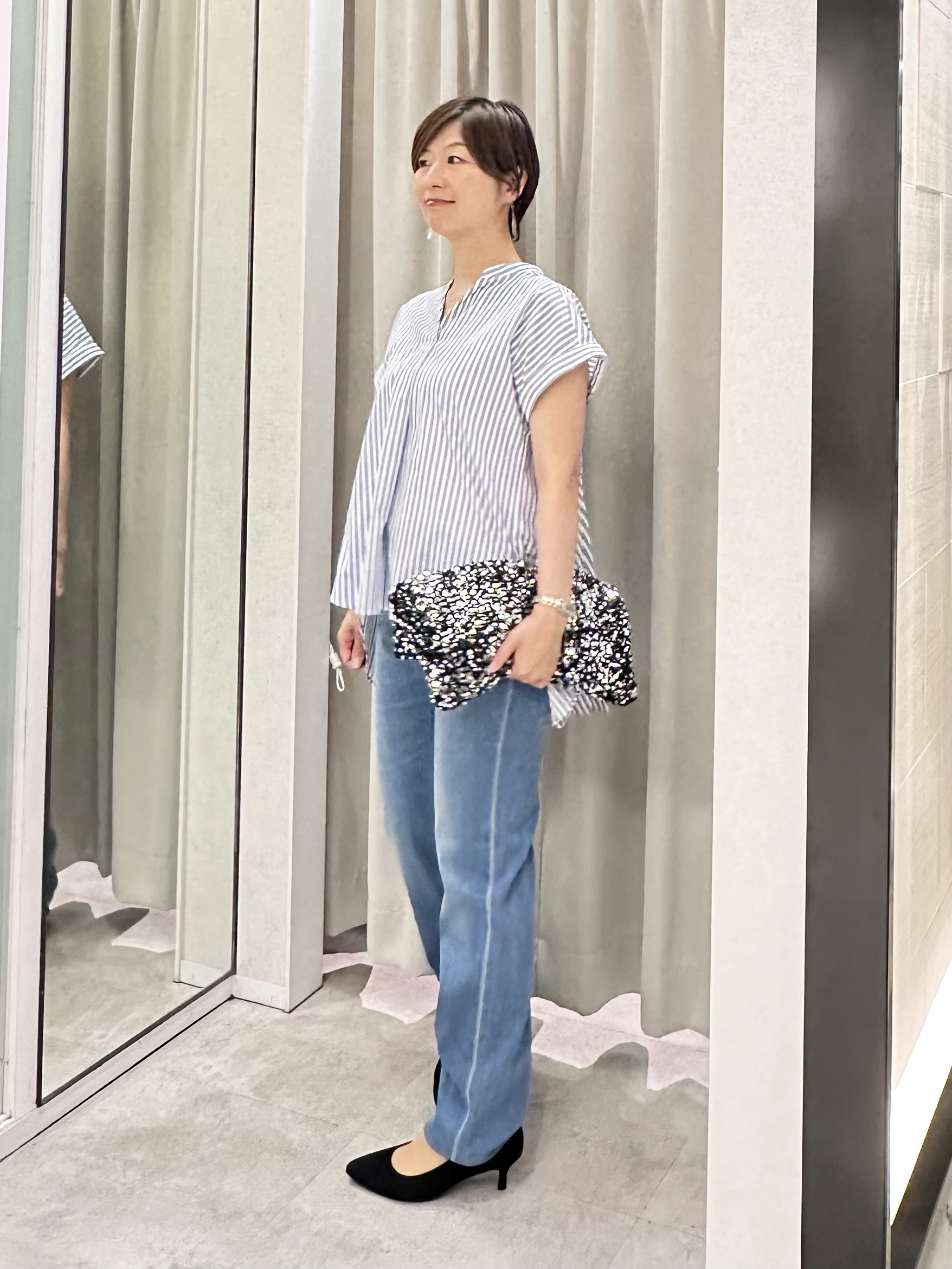 みなこさんの「UNTITLED｜【吸水速乾/接触冷感】バックプリーツデザインブラウス」を使ったコーディネート