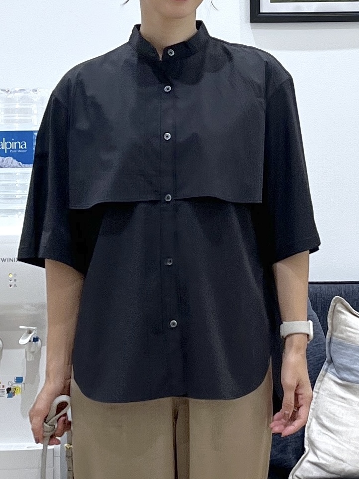 canaさんの「Dessin｜多機能素材バンドカラーシャツ」を使ったコーディネート