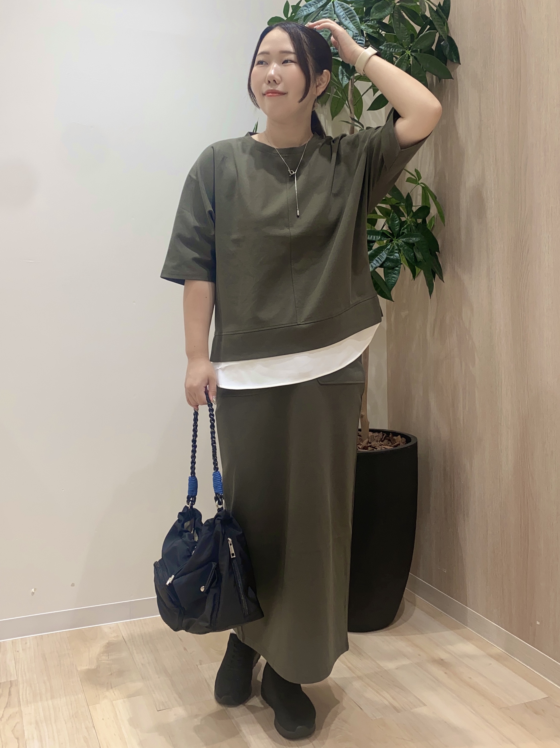 HANAさんの「grove｜【着回し◎】レイヤード風セットアップ」を使ったコーディネート