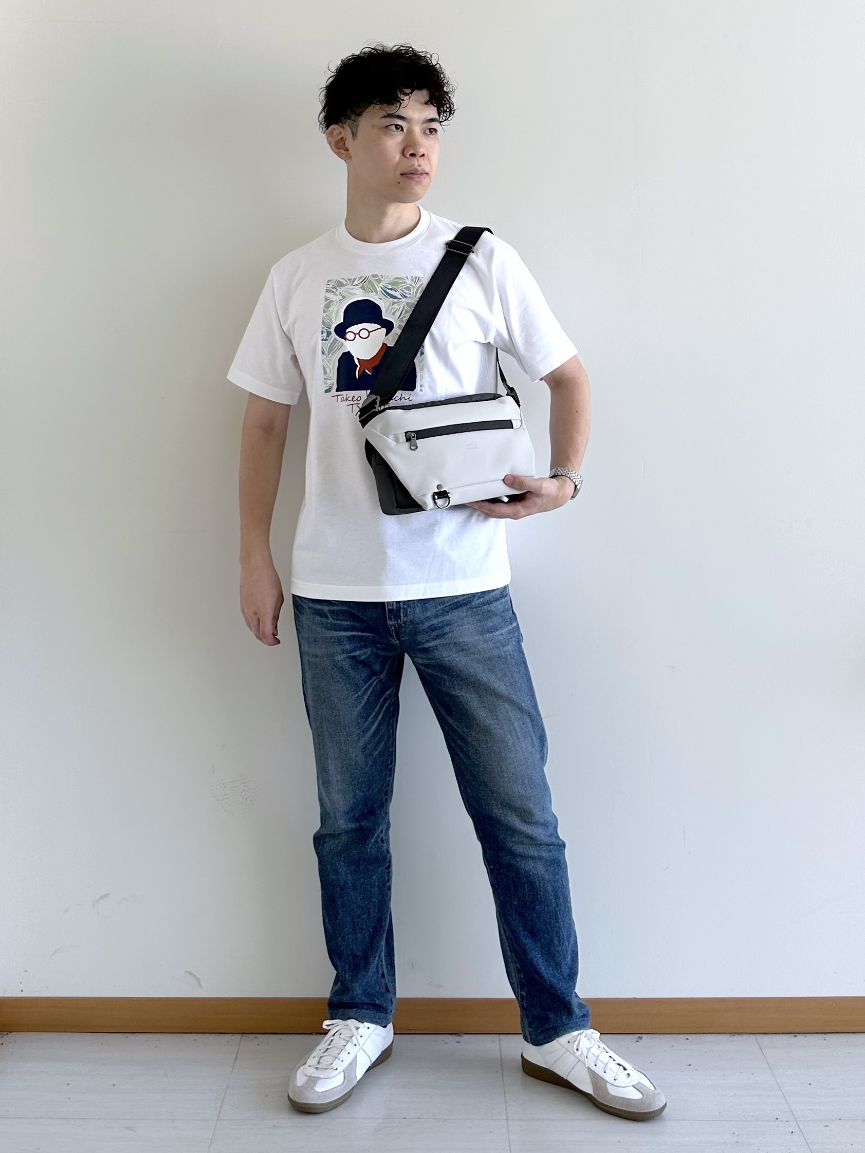 イッシーさんの「TAKEO KIKUCHI｜【日本製】DotAir（R）リゾートプリント半袖シャツ」を使ったコーディネート