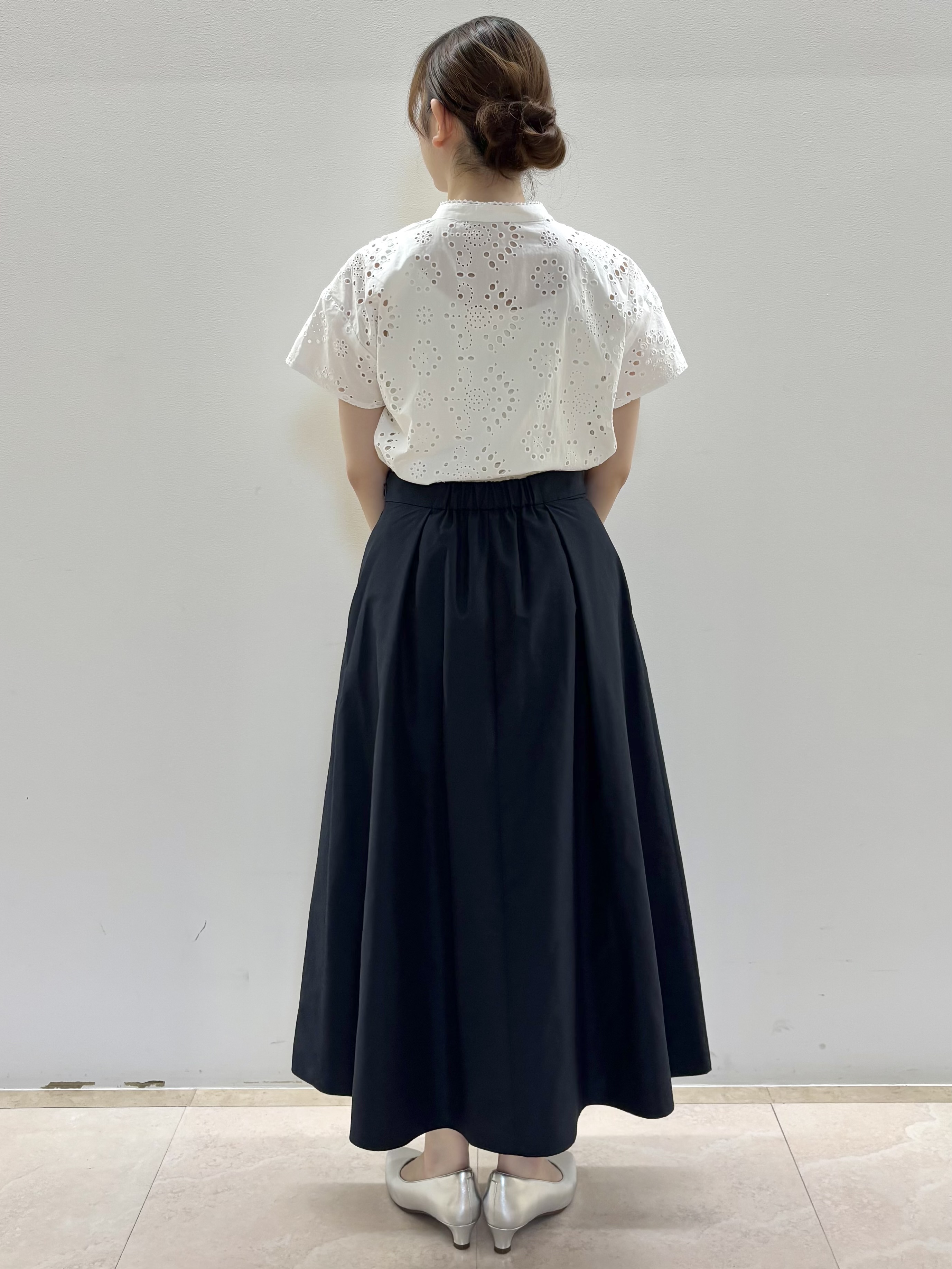 Satoさんの「Reflect｜【通勤◎】カットワーク刺繍レース シャツブラウス」を使ったコーディネート