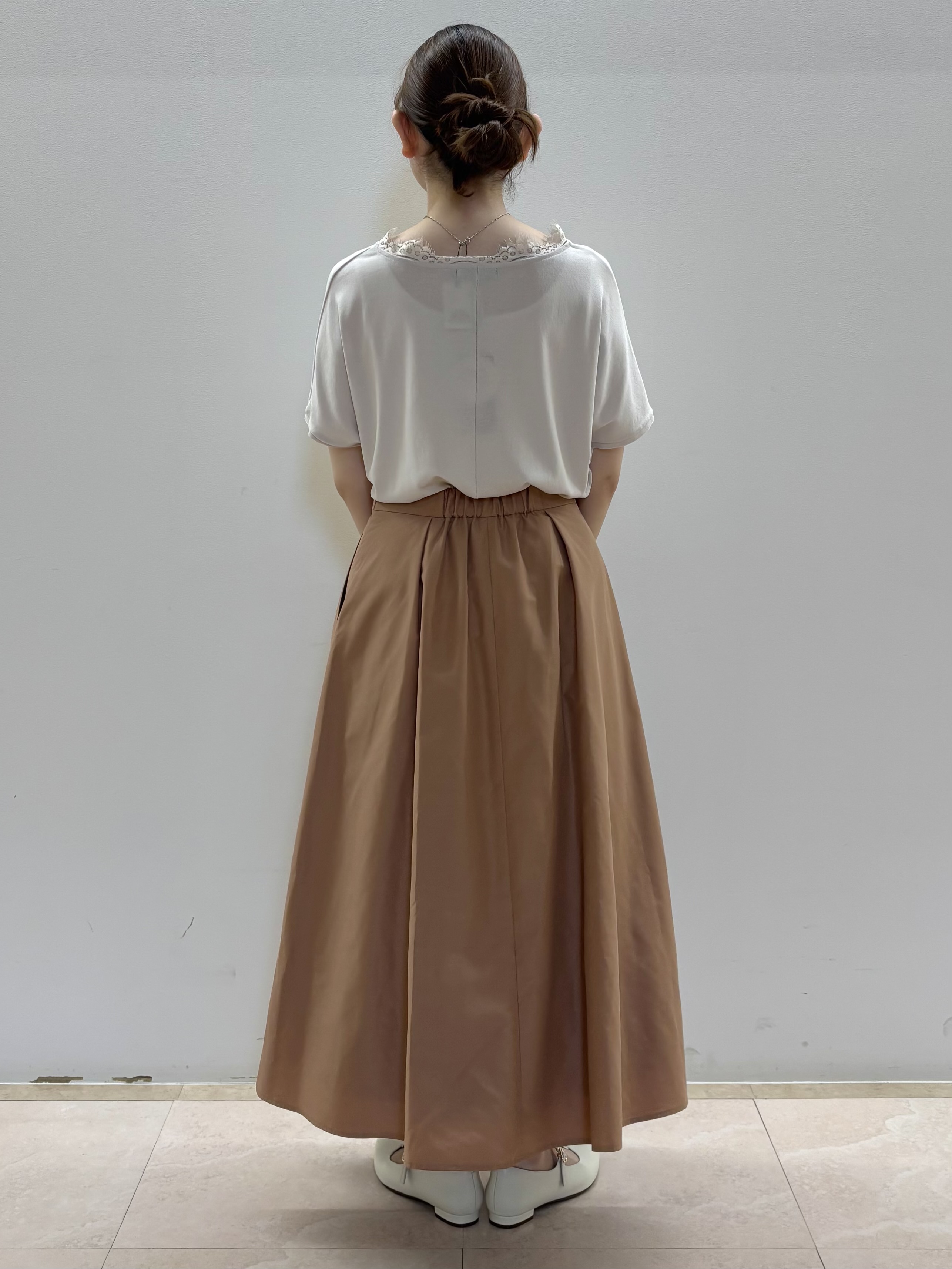 Satoさんの「Reflect｜【二の腕カバー／手洗い可】ネックレース フレンチスリーブニット」を使ったコーディネート