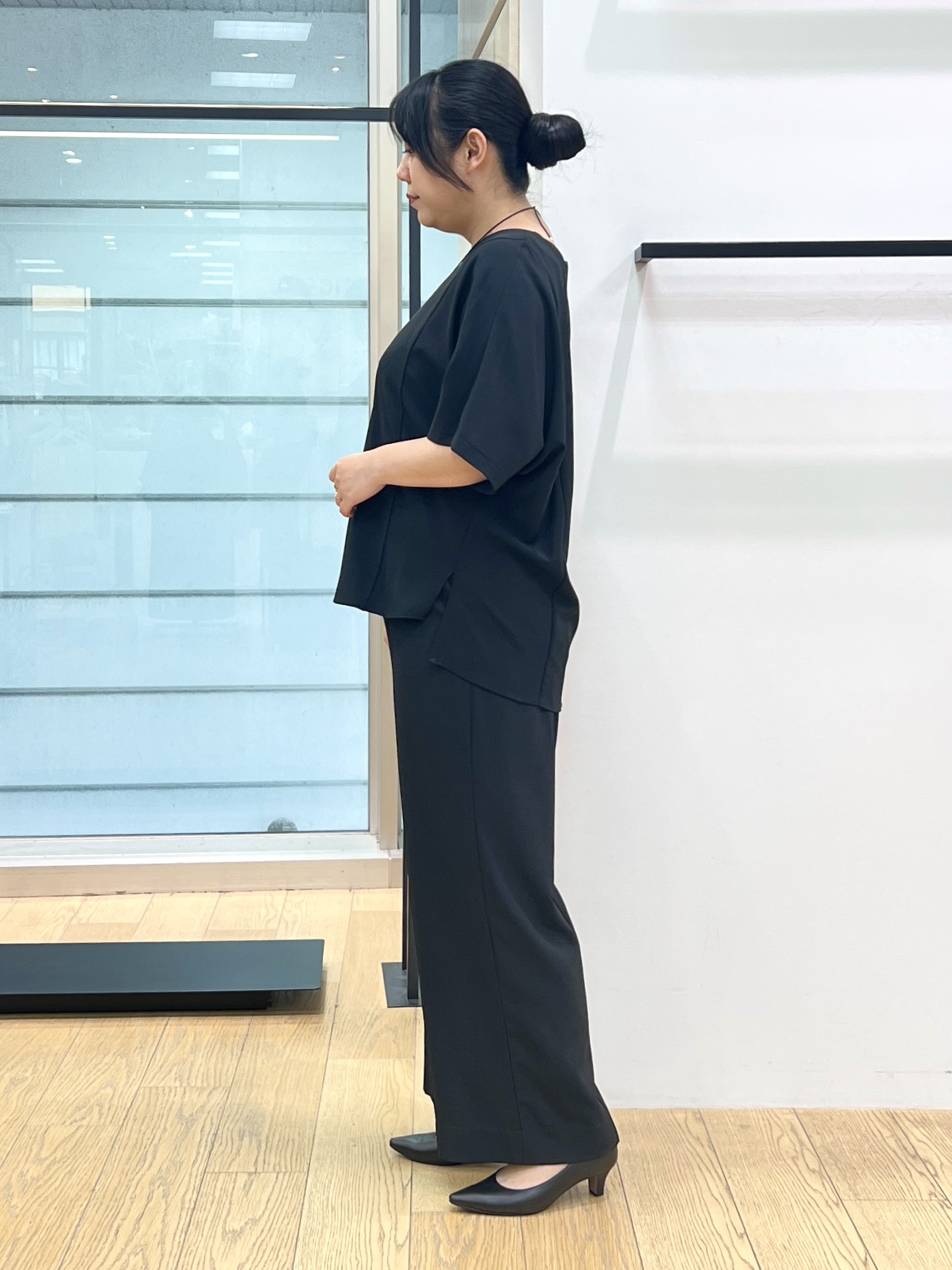 shimaさんの「INDIVI｜【体型＆二の腕カバー/着る日傘】ドルマントップス」を使ったコーディネート