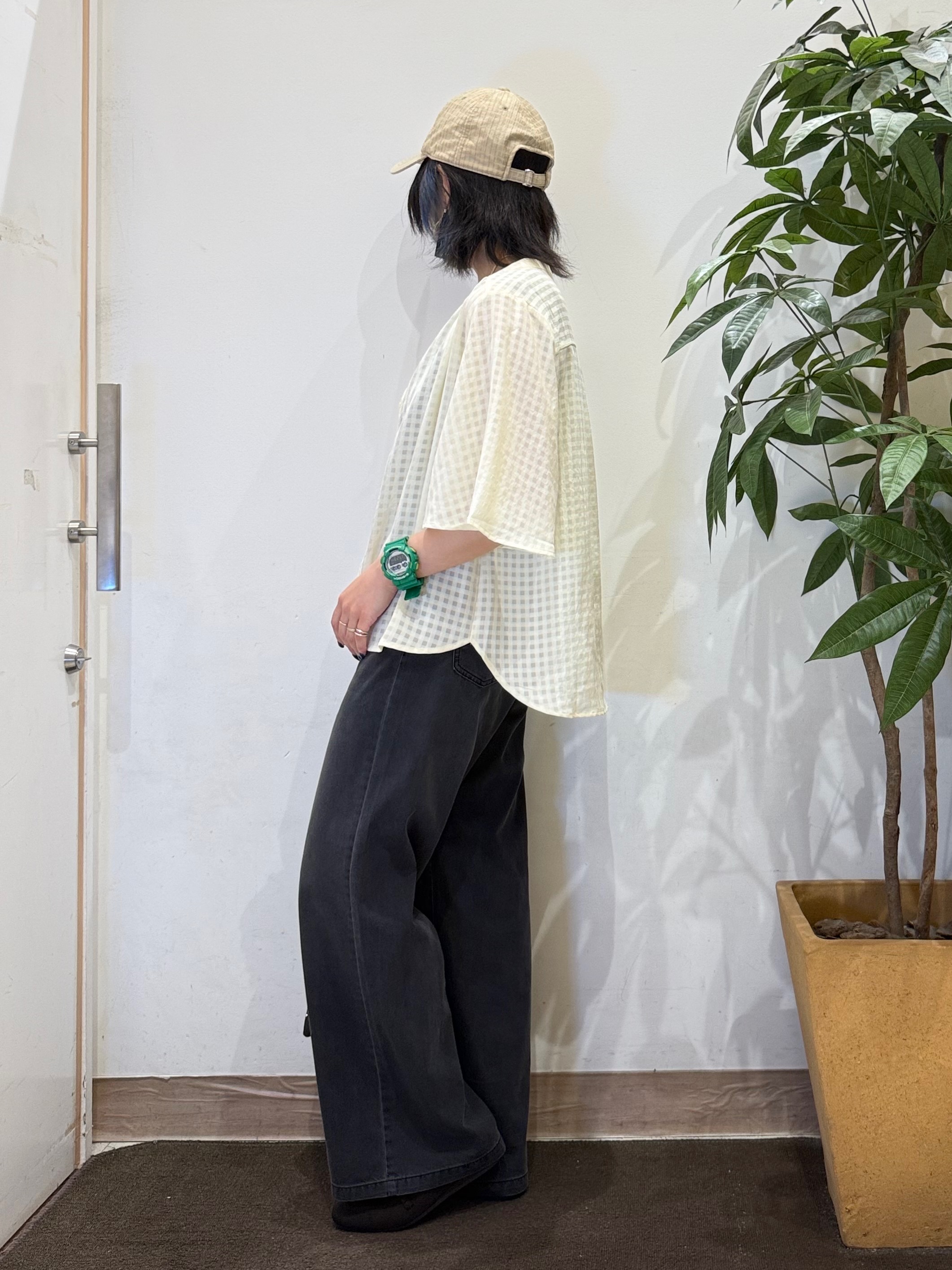 misakiさんの「SHOO･LA･RUE｜【洗濯機可/S-LL】二の腕隠せる 5分袖ギンガムシアーブラウス」を使ったコーディネート