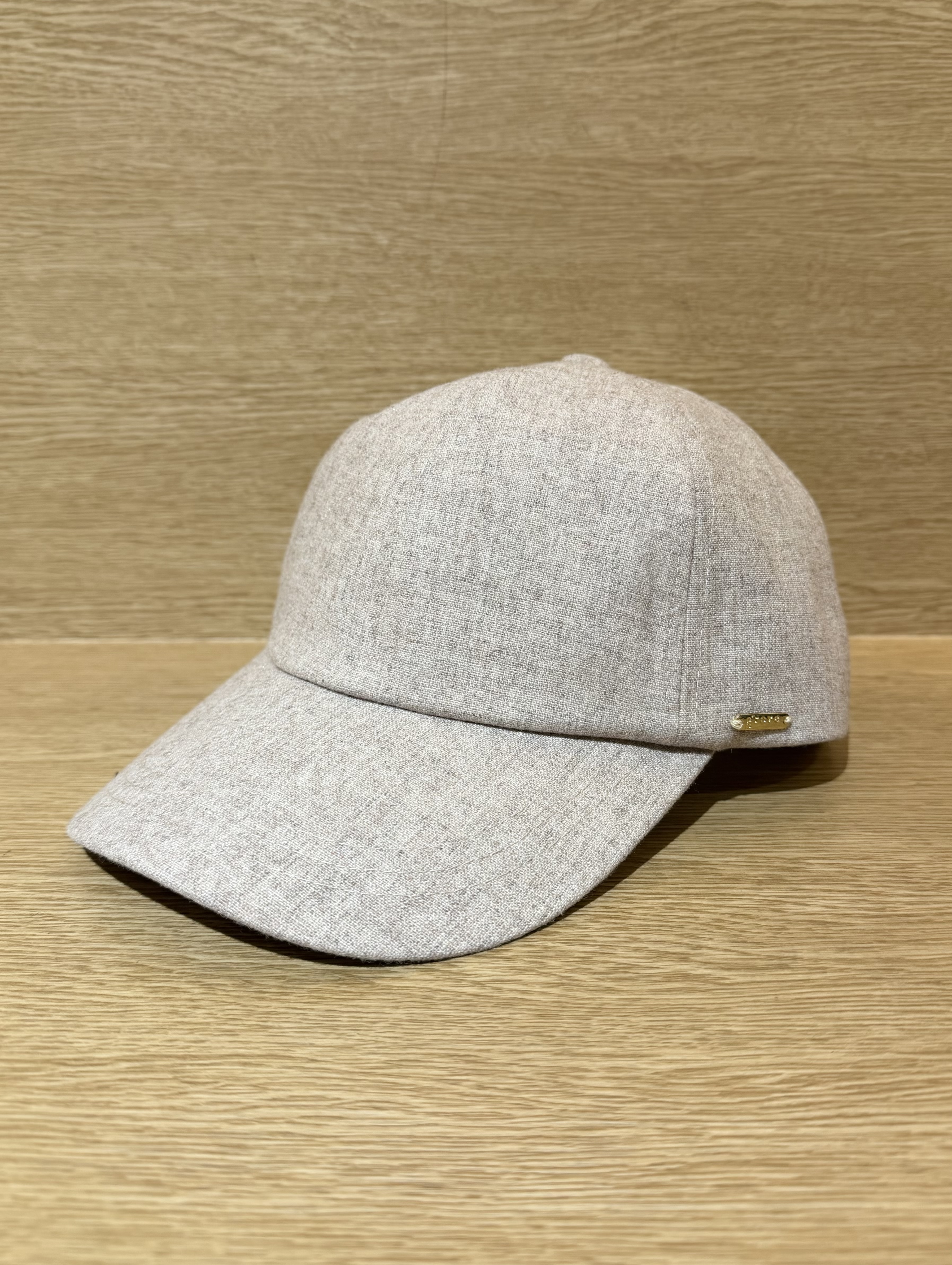 みーさんの「grove｜ラメキャップ」を使ったコーディネート