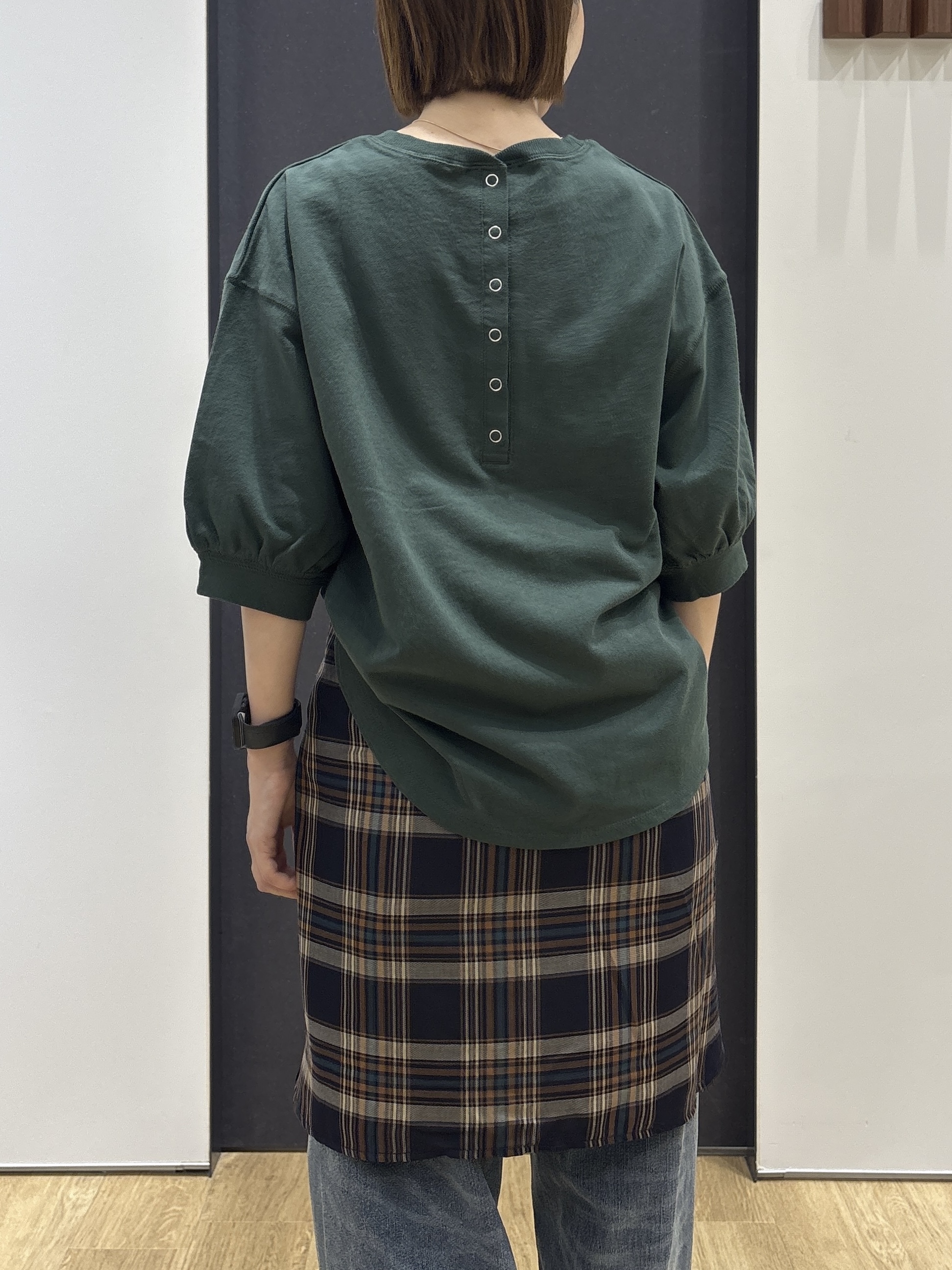 risaさんの「Dessin｜【高レビュー/洗える/XS-L】バックヘンリーミニ裏毛 5分袖」を使ったコーディネート