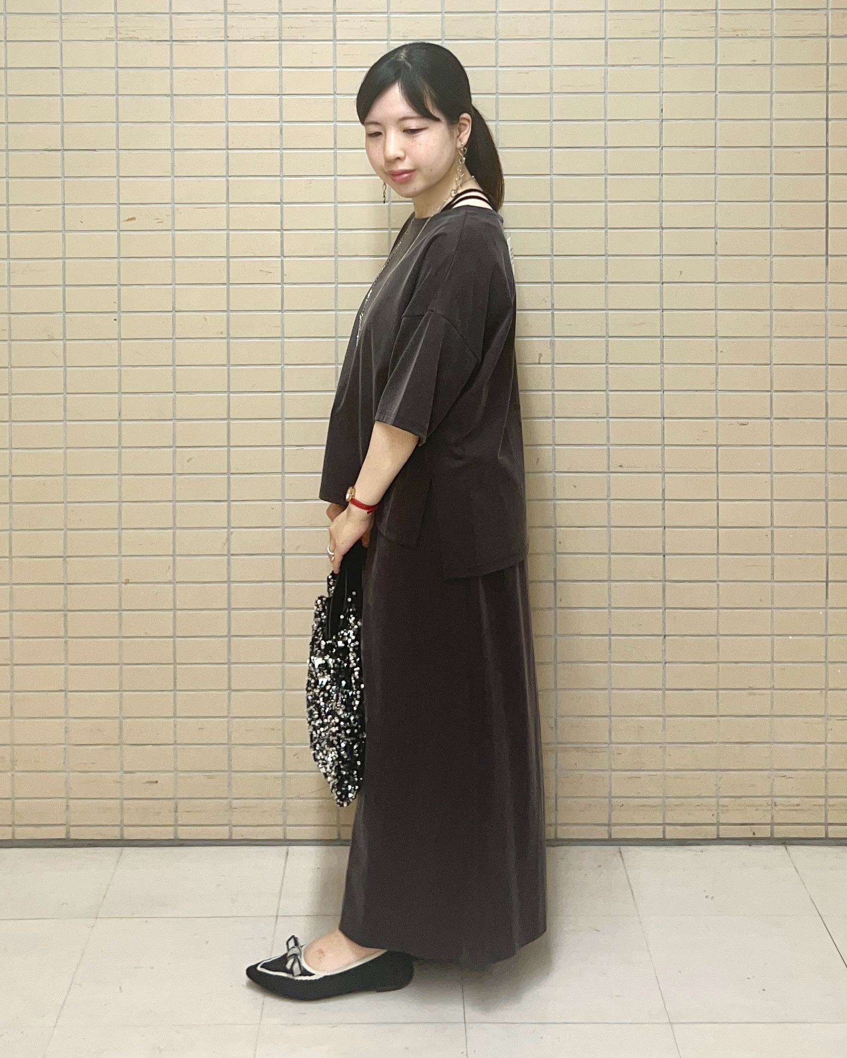 Mitsukiさんの「UNTITLED｜【秋めきリラクシー/セットアップ可】ヴィンテージライク ロングスカート」を使ったコーディネート
