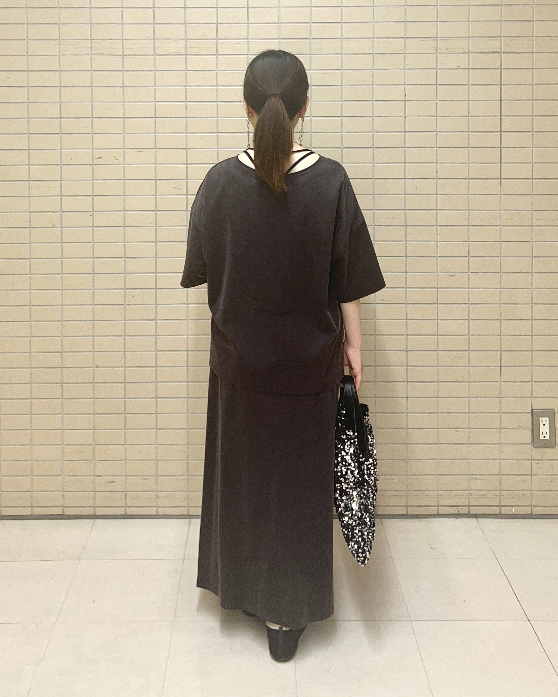 Mitsukiさんの「UNTITLED｜【秋めきリラクシー/セットアップ可】ヴィンテージライク ロングスカート」を使ったコーディネート