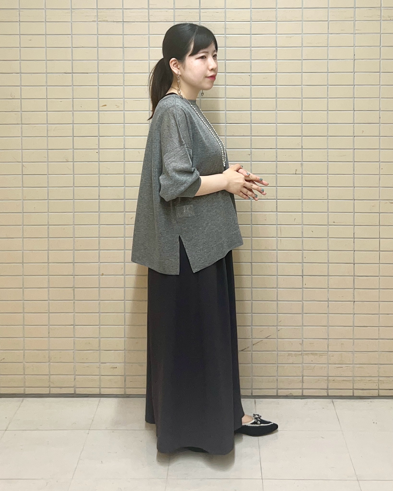 Mitsukiさんの「UNTITLED｜【アンサンブル可/秋羽織り/シアー】前後2WAYカーディガン」を使ったコーディネート