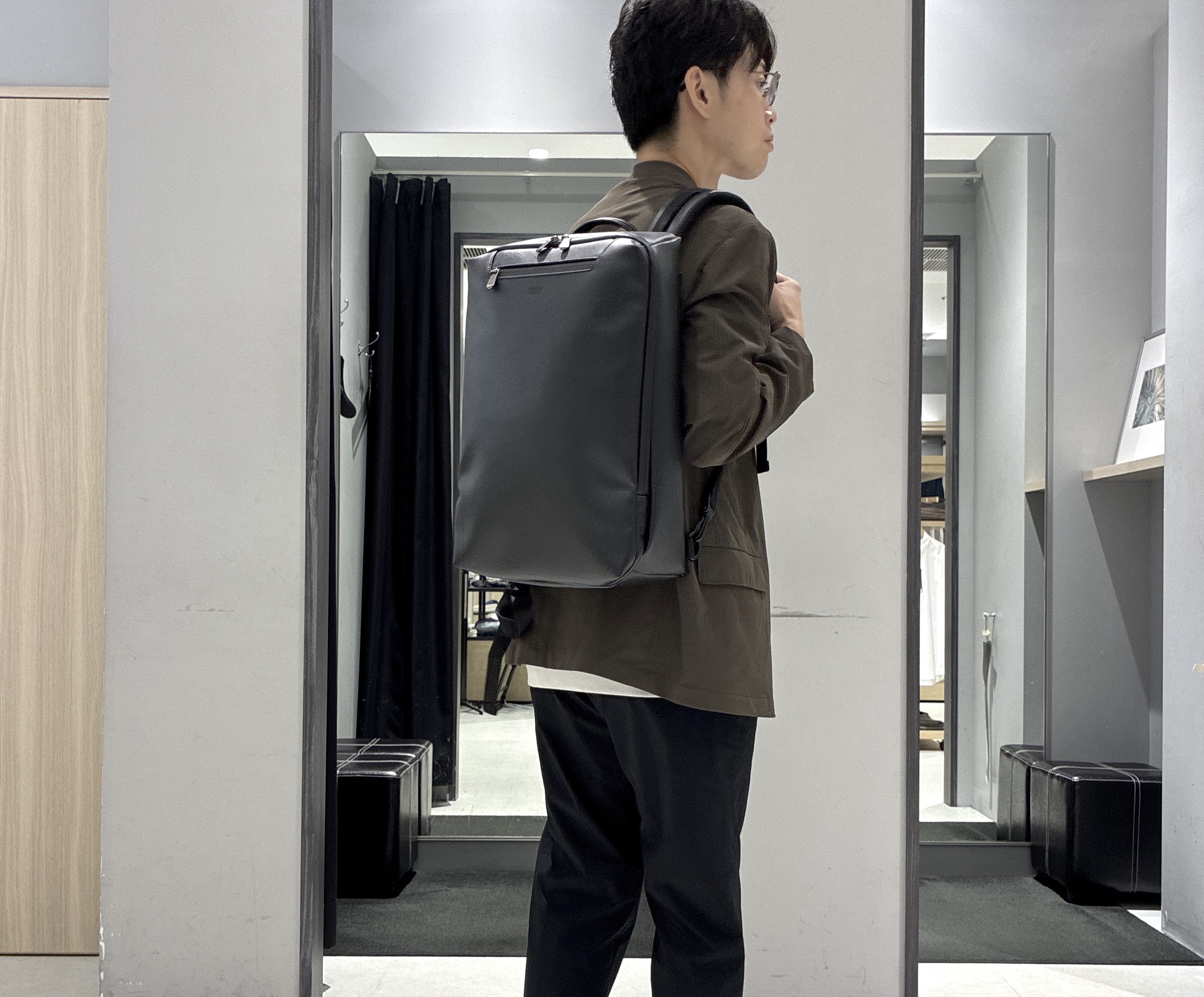 わいずみさんの「TAKEO KIKUCHI｜3Dナイロンストレッチ ジャケット」を使ったコーディネート