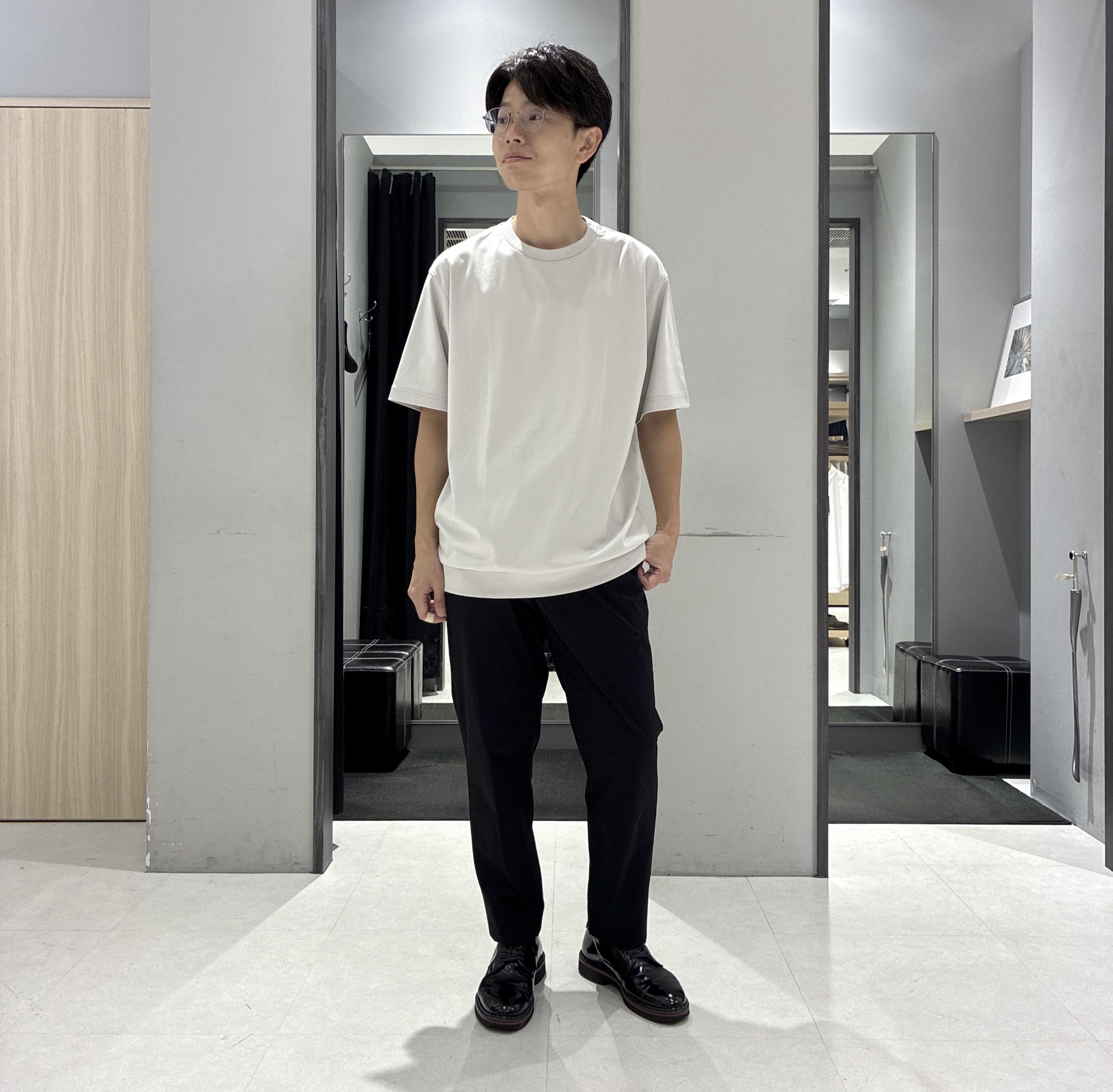 わいずみさんの「TAKEO KIKUCHI｜3Dナイロンストレッチ ジャケット」を使ったコーディネート