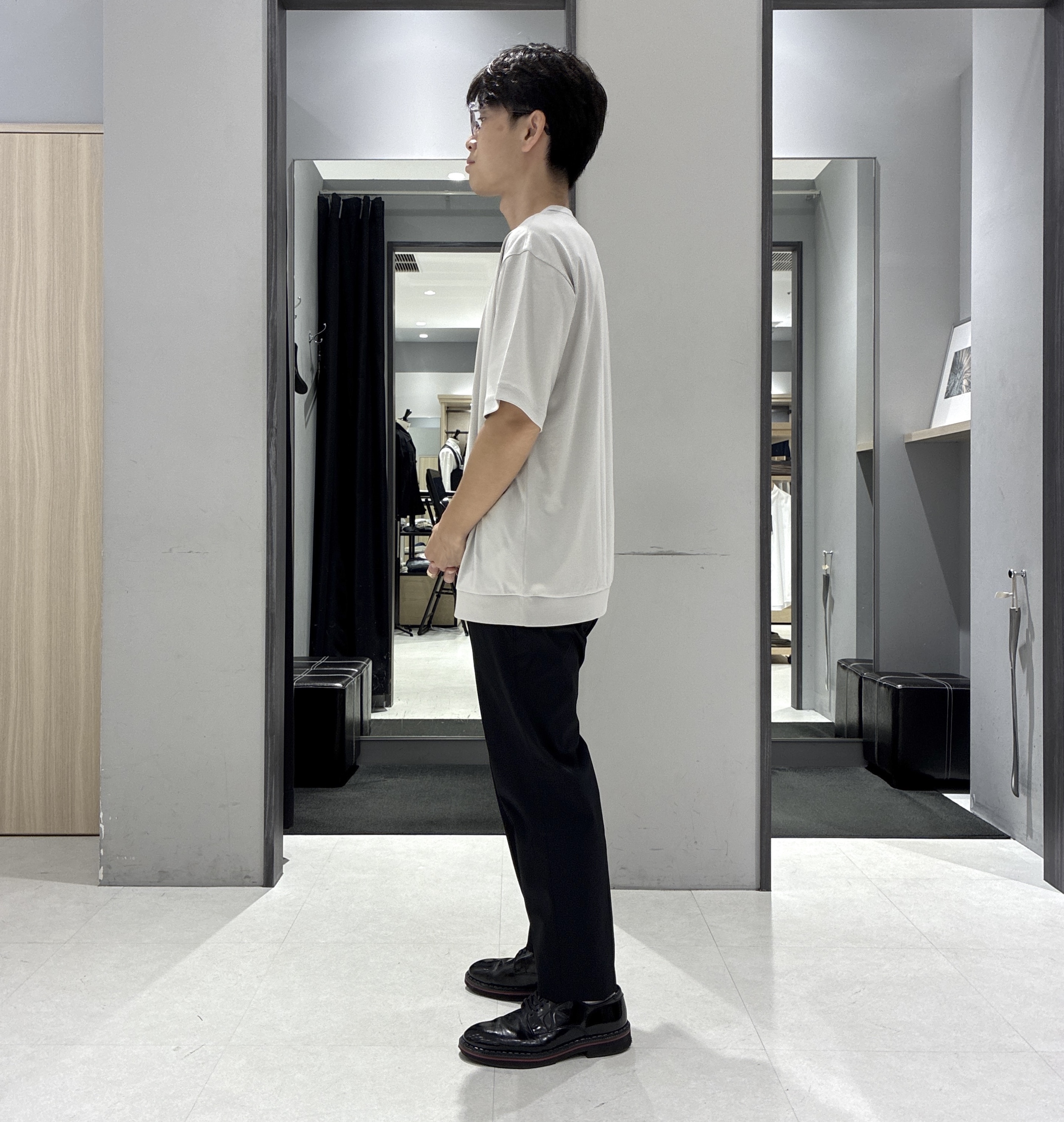 わいずみさんの「TAKEO KIKUCHI｜3Dナイロンストレッチ ジャケット」を使ったコーディネート