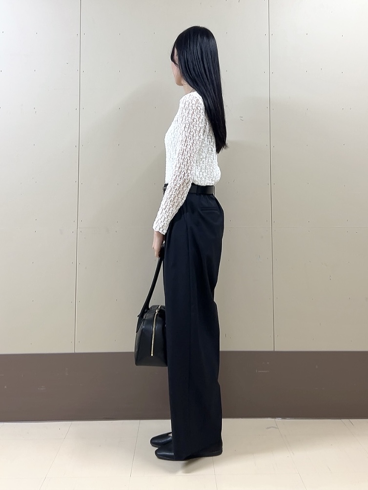 sechiさんの「UNTITLED｜【羽織りのインナーに】レースプルオーバー」を使ったコーディネート