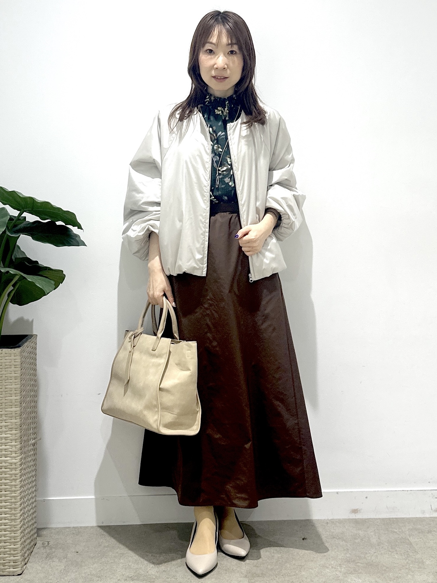 Miwaさんの「UNTITLED｜フラワープリントブラウス」を使ったコーディネート