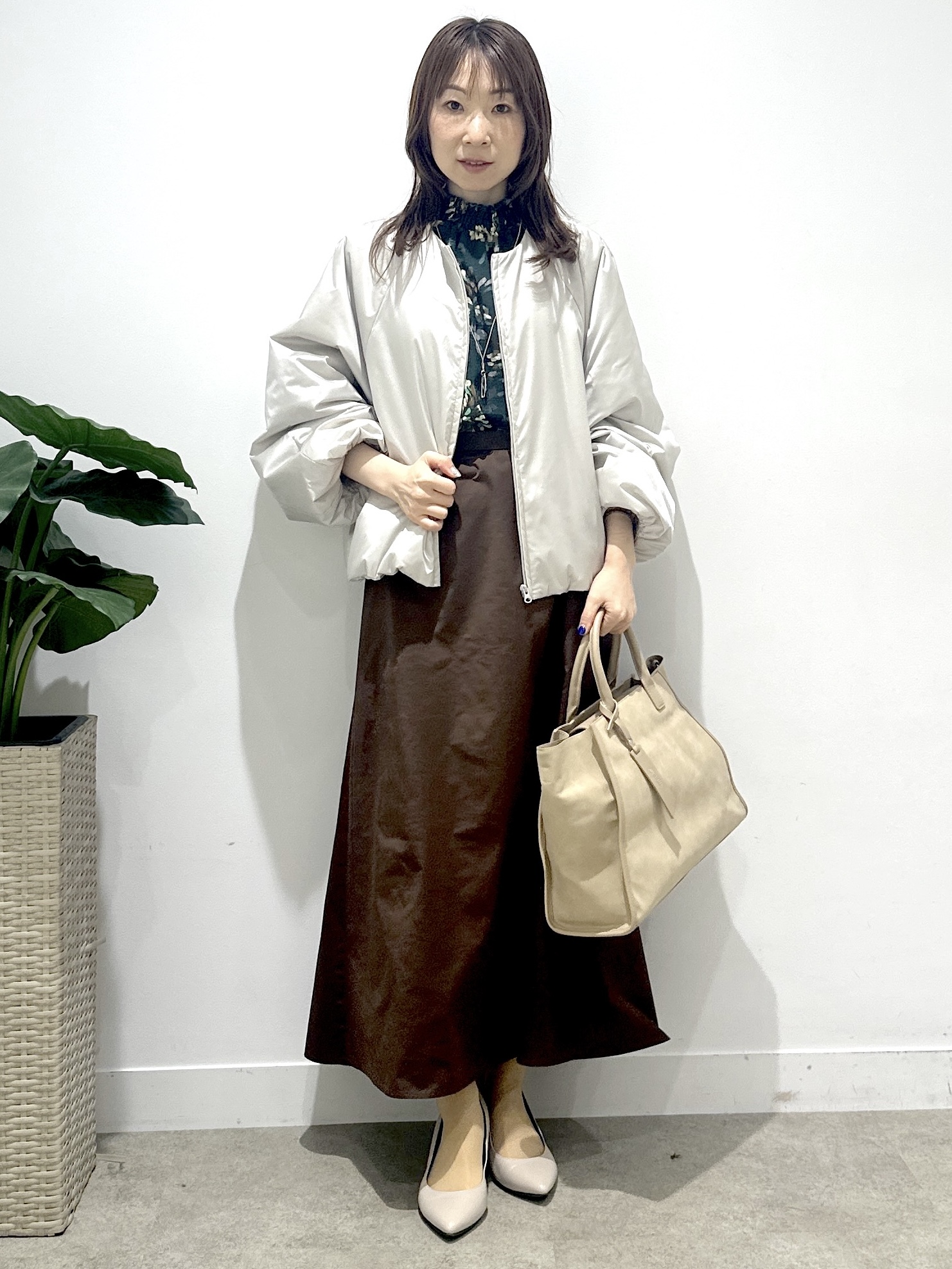 Miwaさんの「UNTITLED｜フラワープリントブラウス」を使ったコーディネート