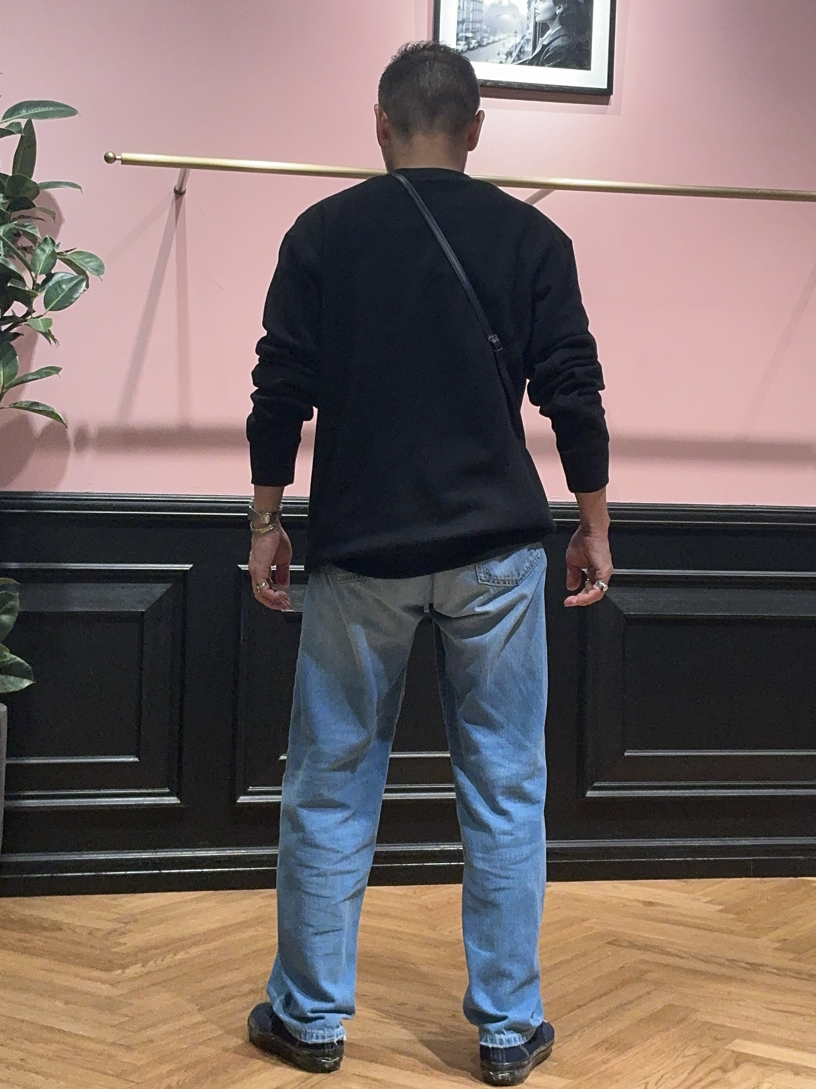 torigoeさんの「DRESSTERIOR｜ミサイルキャット 裏起毛スウェットクルーネックTシャツ」を使ったコーディネート