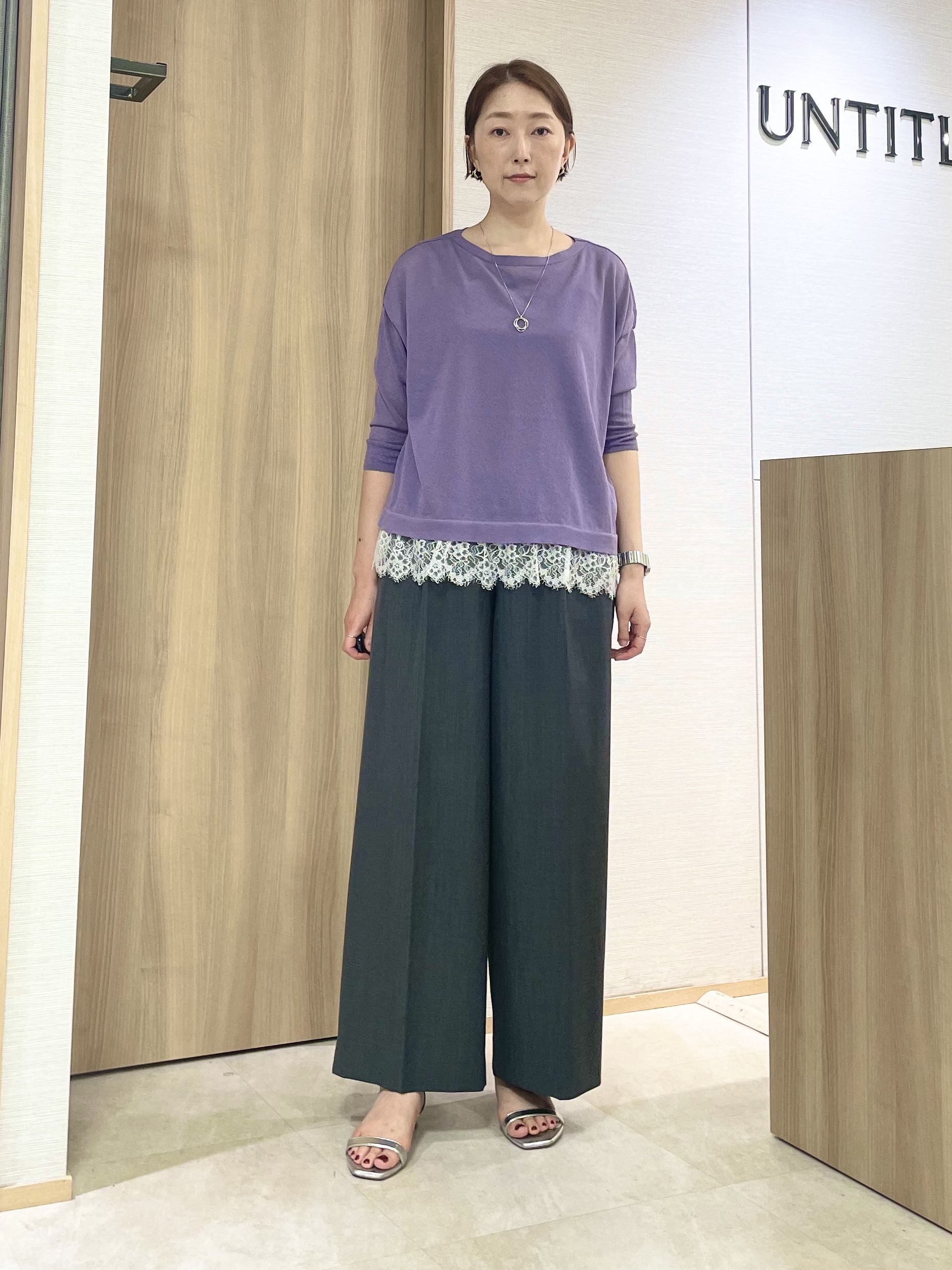 aliceさんの「UNTITLED｜レースドッキングニットプルオーバー」を使ったコーディネート