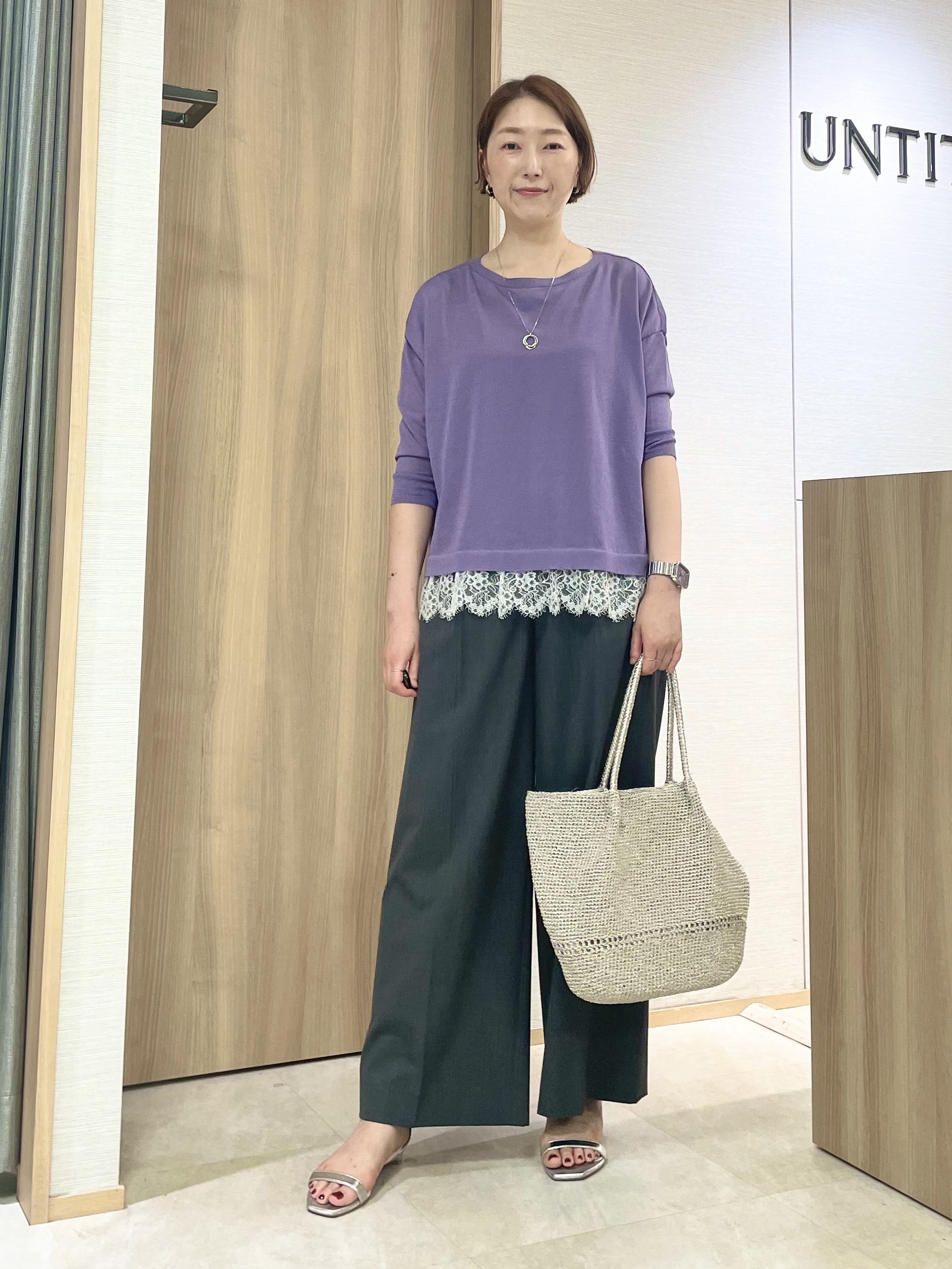 aliceさんの「UNTITLED｜レースドッキングニットプルオーバー」を使ったコーディネート