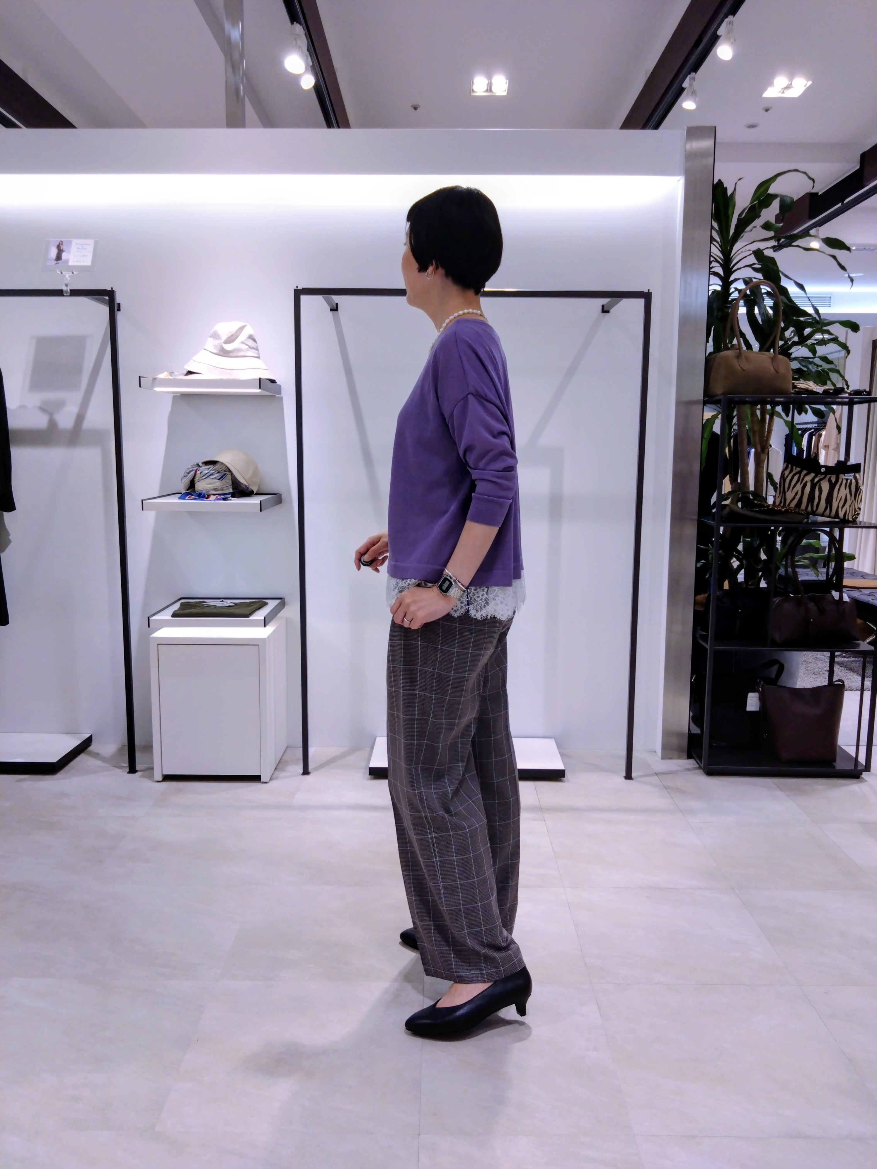 まちこさんの「UNTITLED｜【一枚で着映え】レースドッキングニットプルオーバー」を使ったコーディネート
