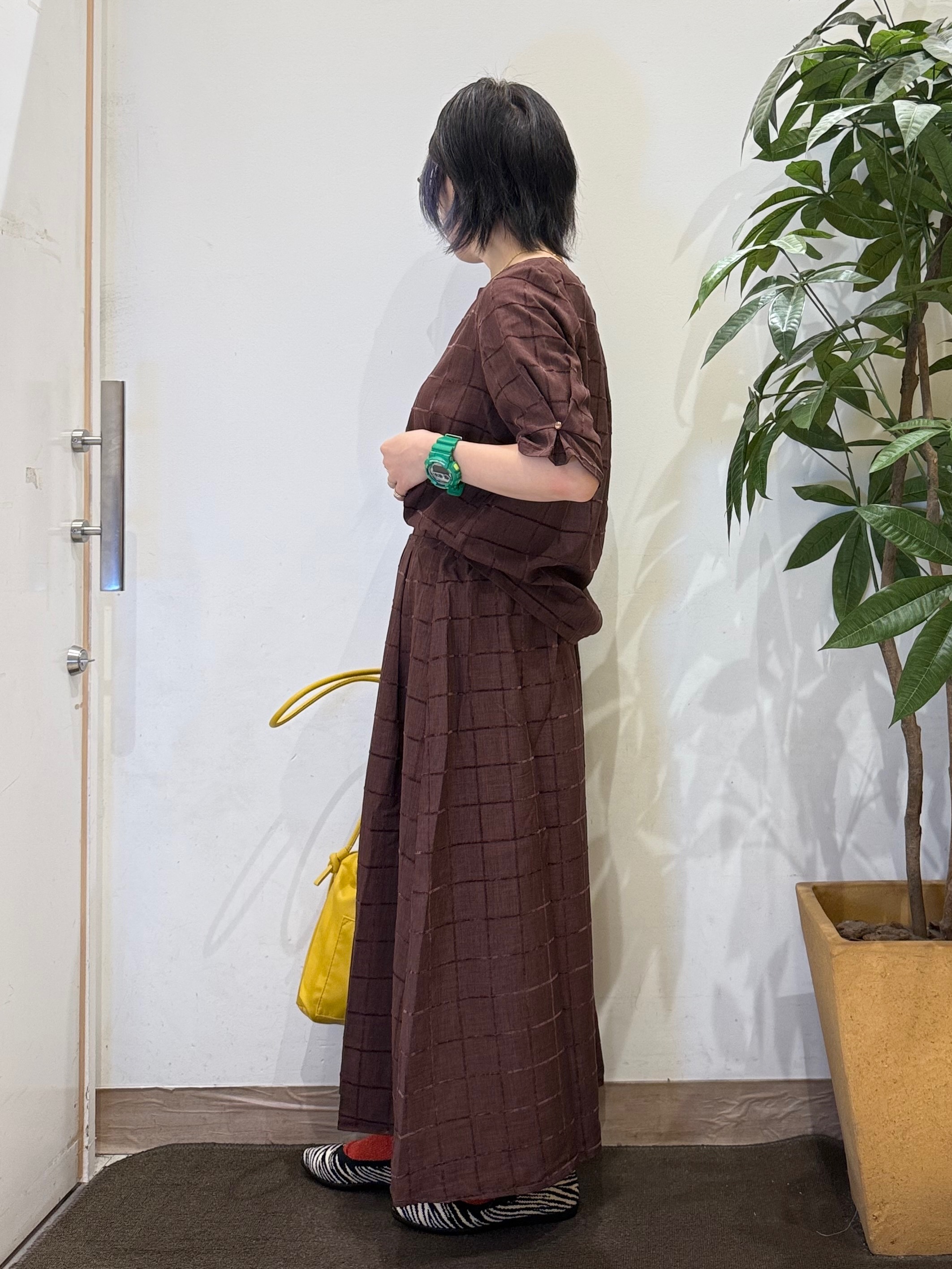 misakiさんの「SHOO･LA･RUE｜【セットアップ可/S-LL】1枚で秋気分 モールチェックタックスリーブ ブラウス」を使ったコーディネート