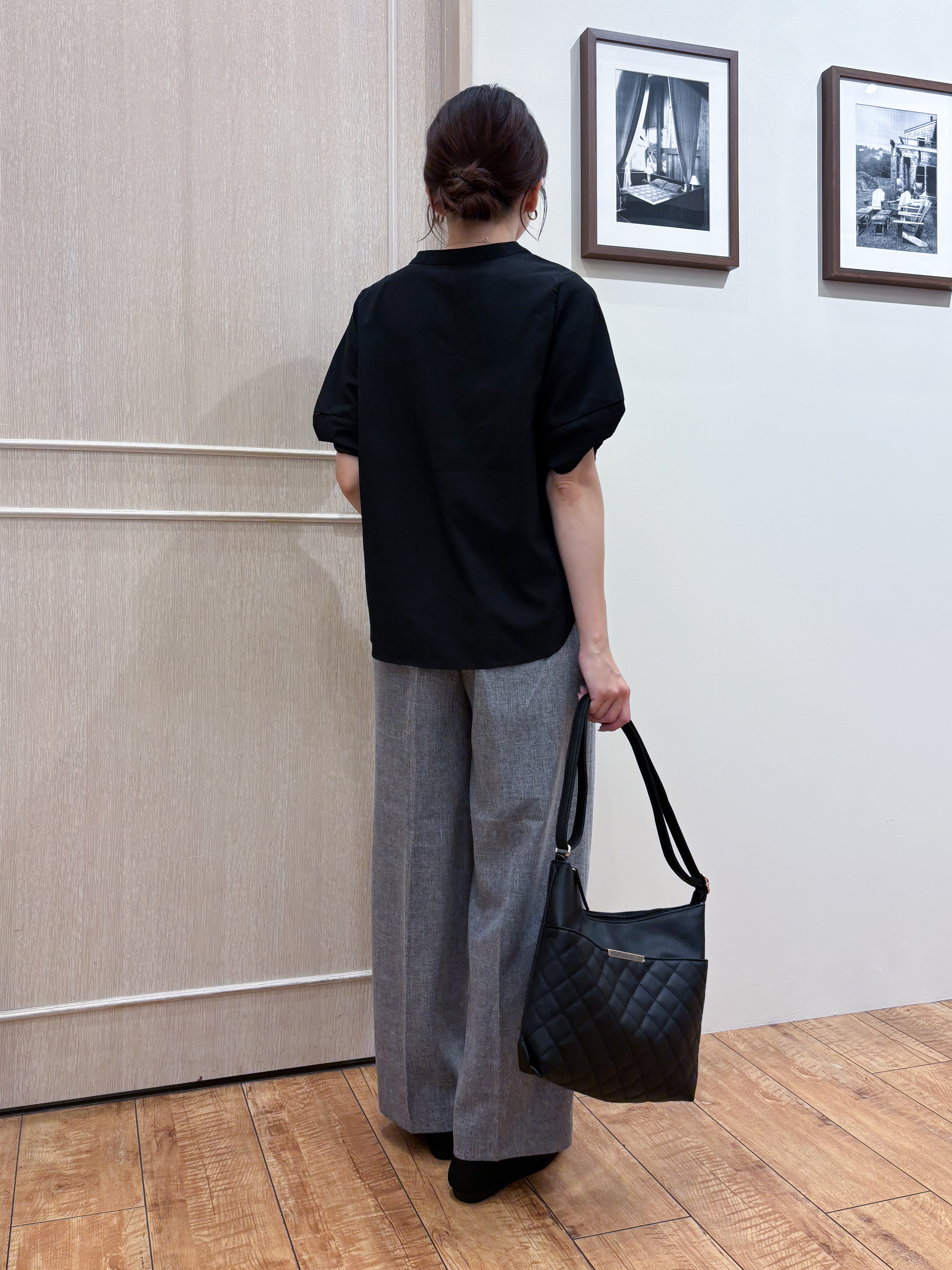 なみさんの「SHOO･LA･RUE｜【洗濯後しわになりにくい/インせずきまる】お袖のハシゴレースで涼やかに 麻調スキッパーブラウス」を使ったコーディネート