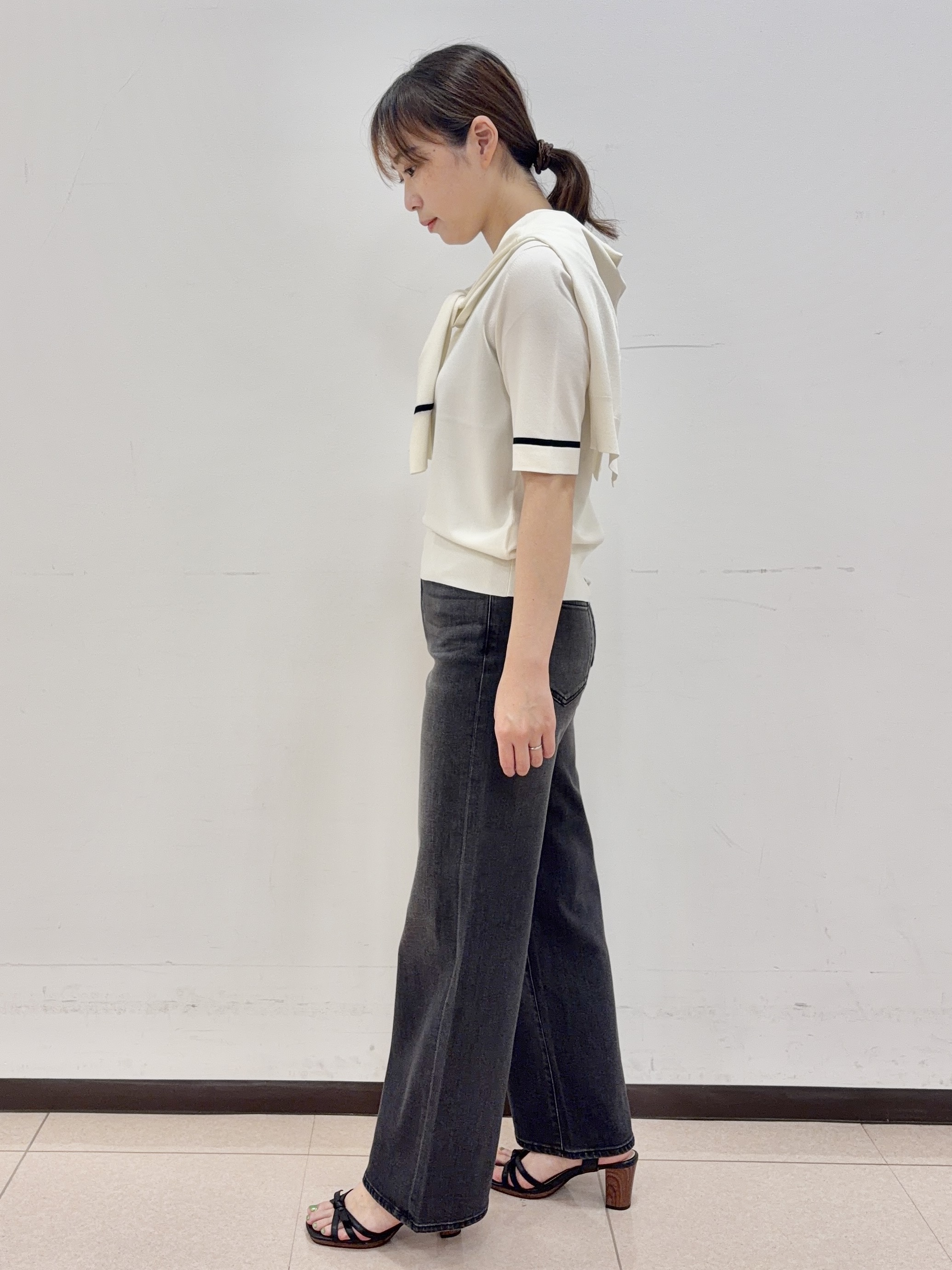 りおさんの「UNTITLED｜【アンサンブル可/きれいめ/通勤】コンパクト5分袖ニット」を使ったコーディネート