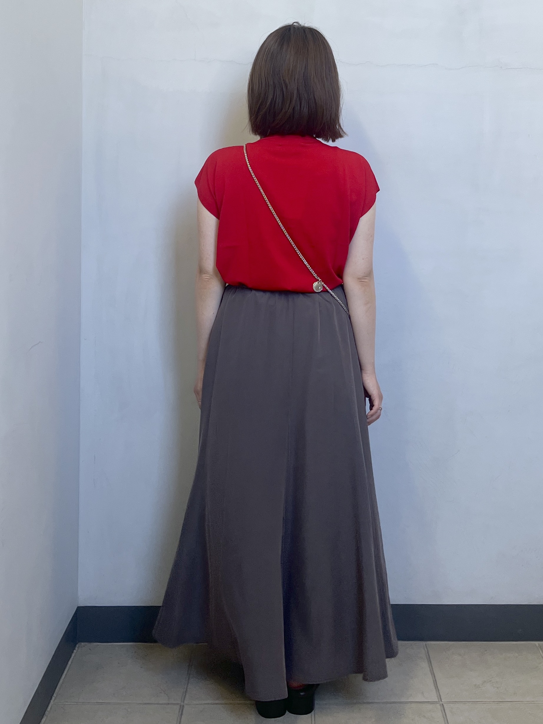 mikiさんの「OPAQUE.CLIP｜【UV】フリルフレンチスリーブニット《接触冷感／洗濯機OK》」を使ったコーディネート