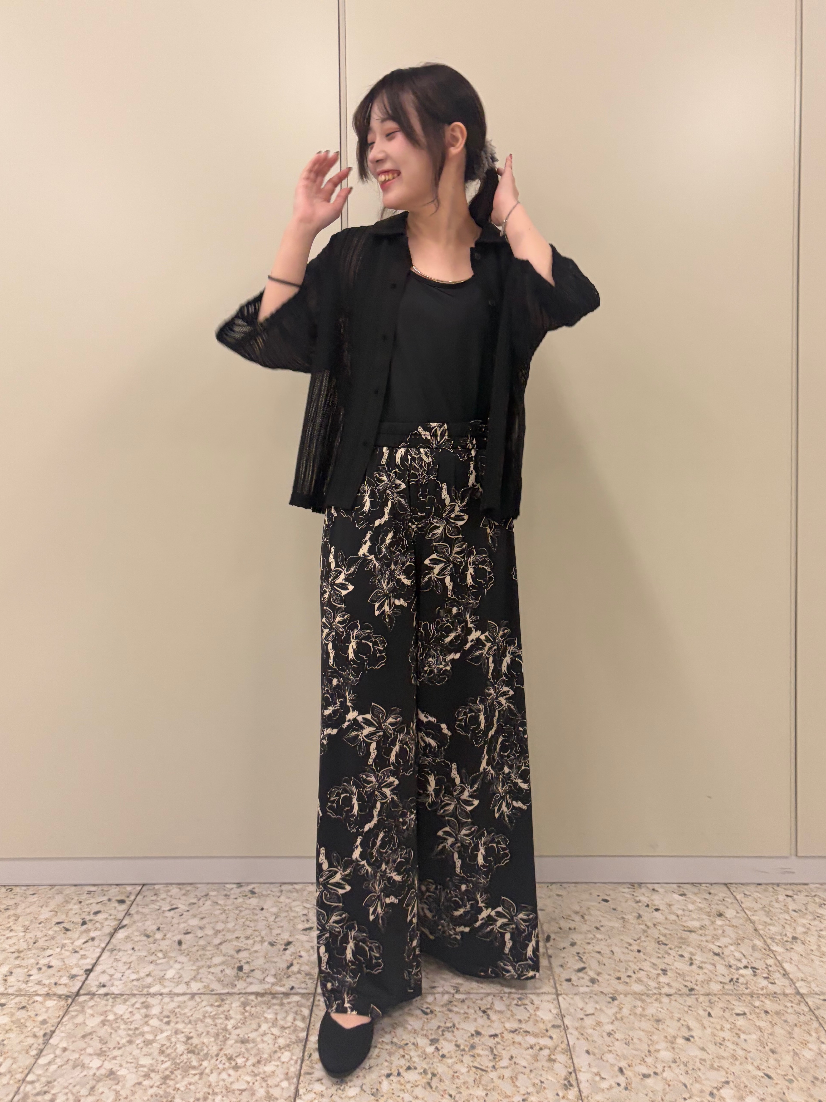 ひよりん⭐️さんの「SHOO･LA･RUE｜【洗濯機可/S-LL】毎日頼れる ベーシックタンクトップ」を使ったコーディネート