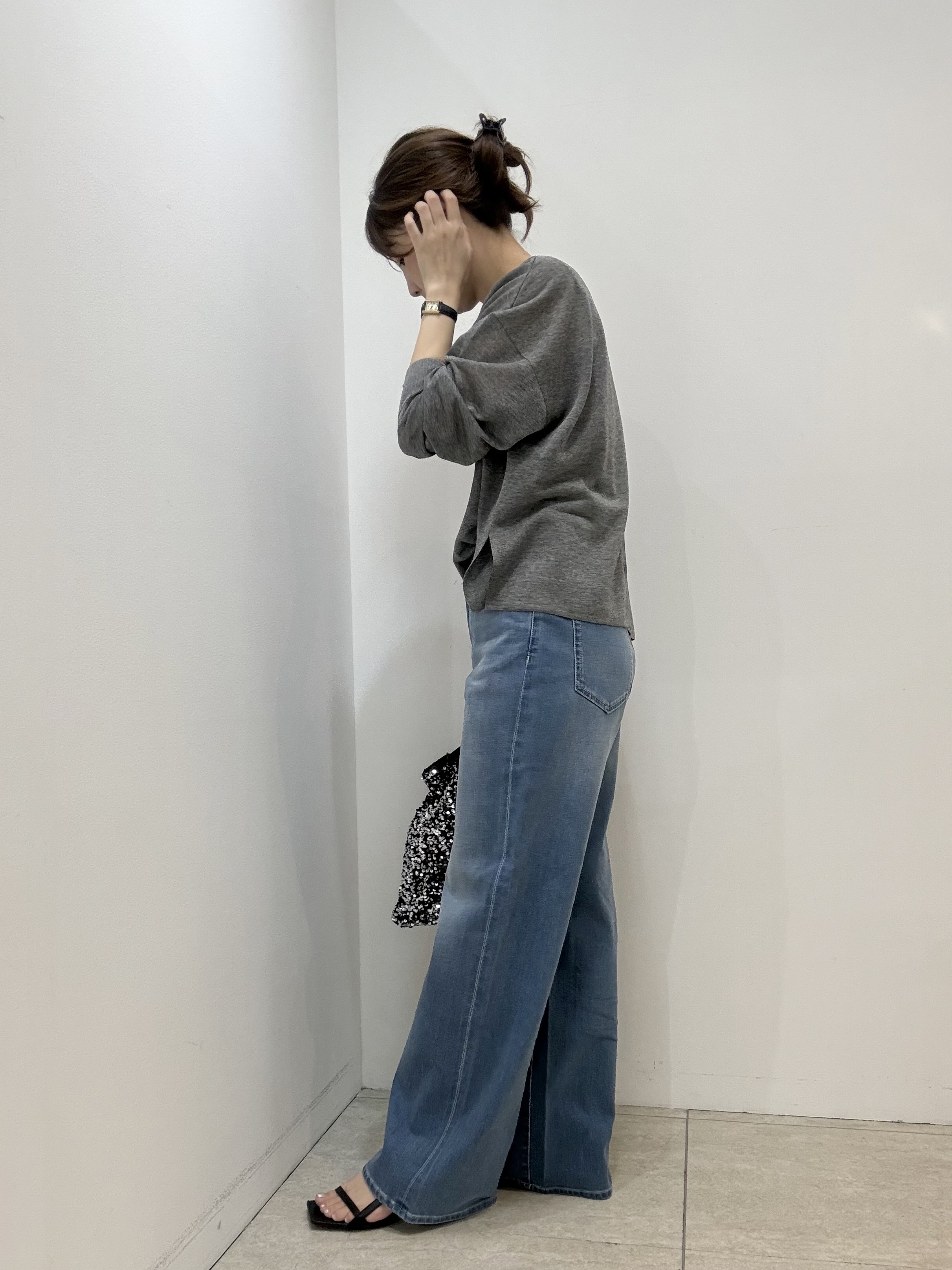 かなえさんの「UNTITLED｜【アンサンブル可/秋羽織り/シアー】前後2WAYカーディガン」を使ったコーディネート