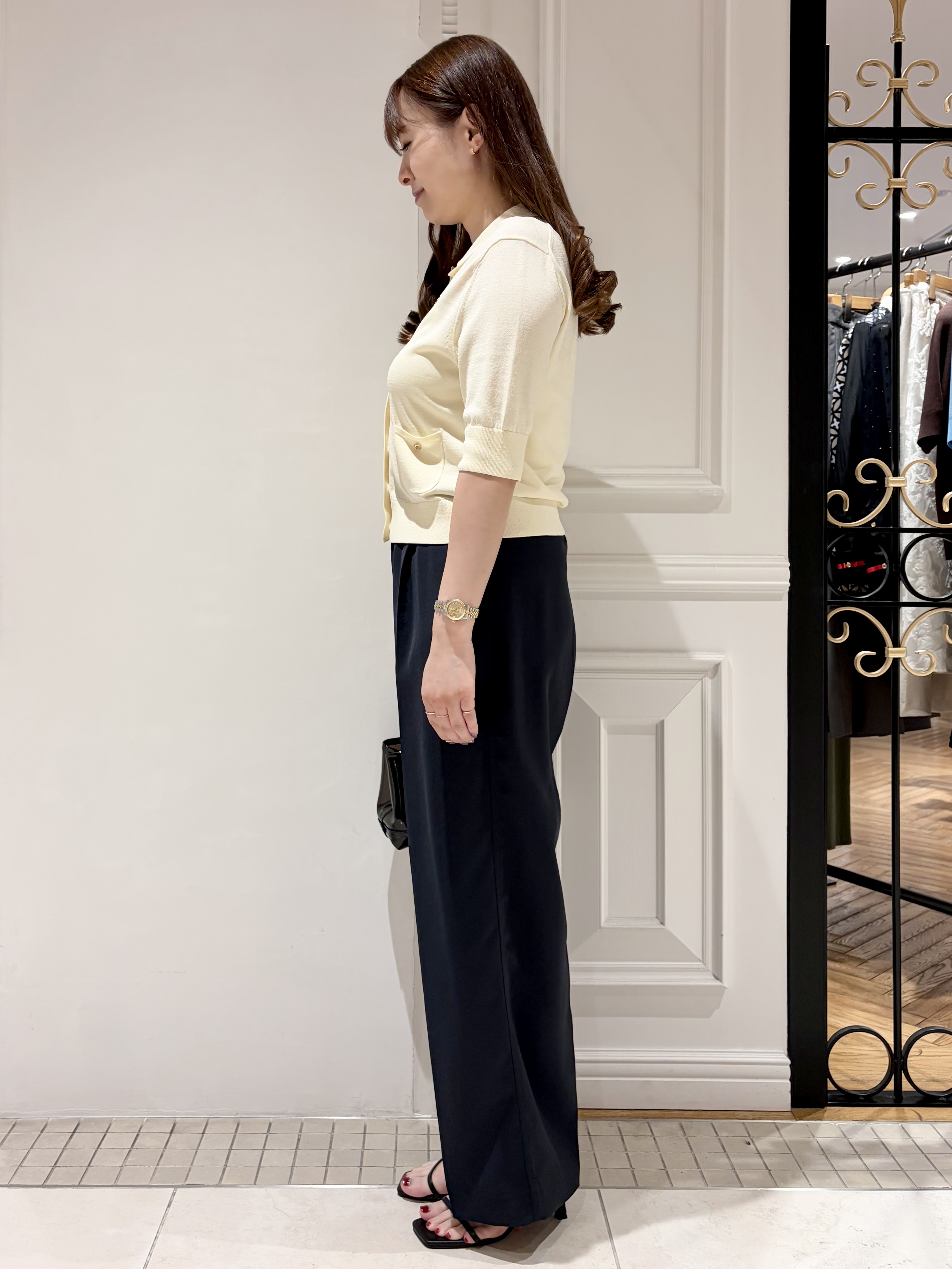 minowaさんの「DRESSTERIOR｜【UVカット】クールタッチ シャツカーディガン」を使ったコーディネート