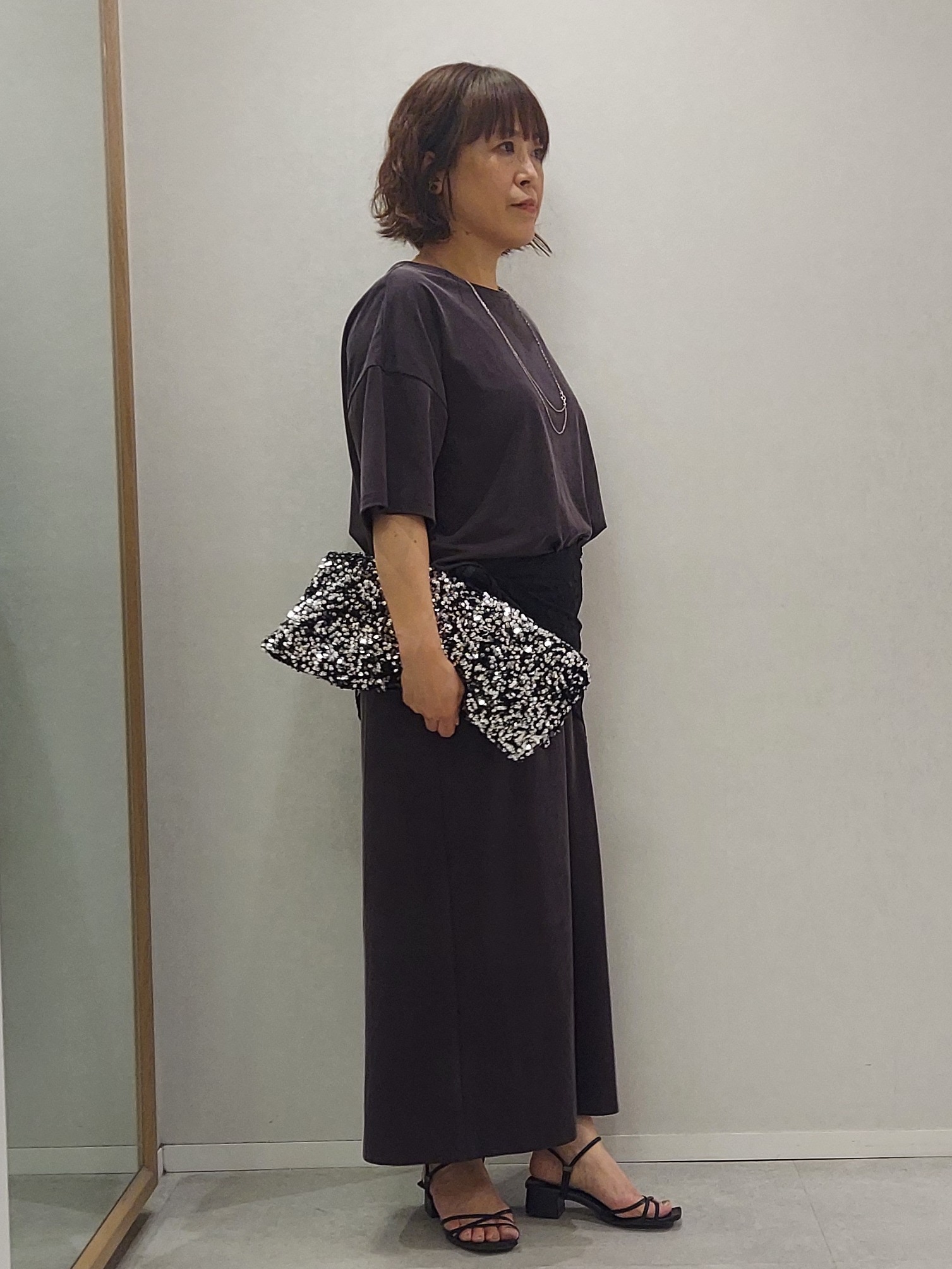 Koyaさんの「UNTITLED｜【きれいめTシャツ/セットアップ可】ヴィンテージライクプルオーバー」を使ったコーディネート